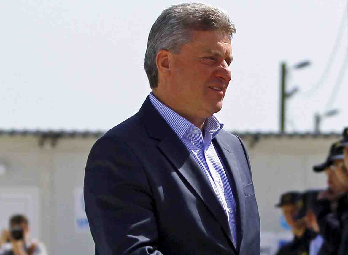 Une cinquantaine de personnalites graciees par le president macedonien dans l'affaire des ecoutes