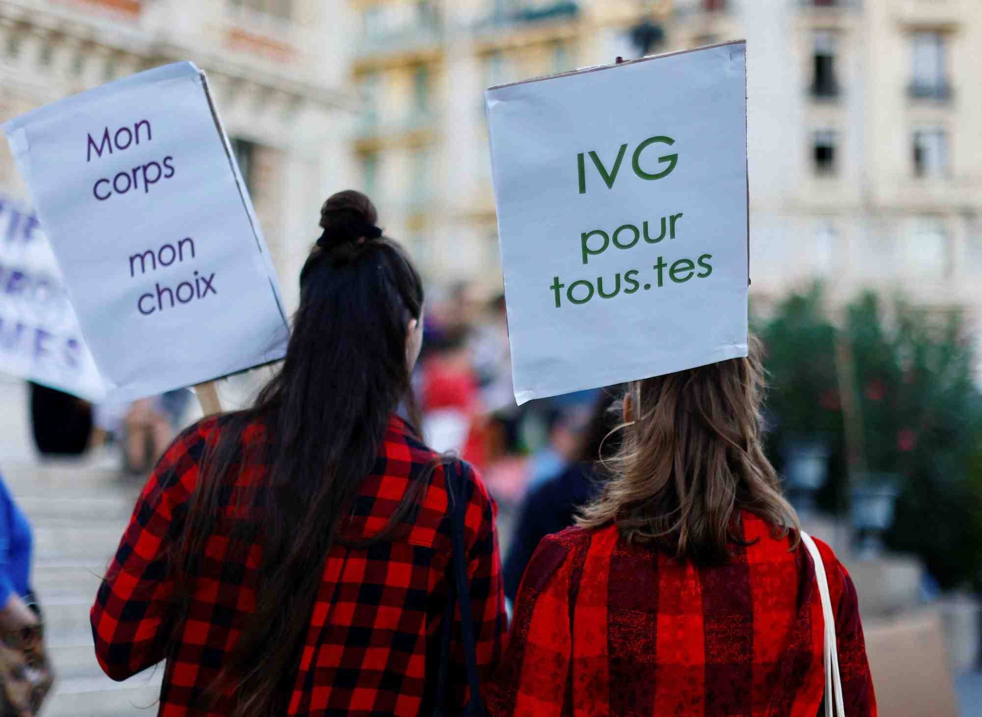 Manifestation a l'occasion de la journee internationale pour un avortement sans risque, a nice