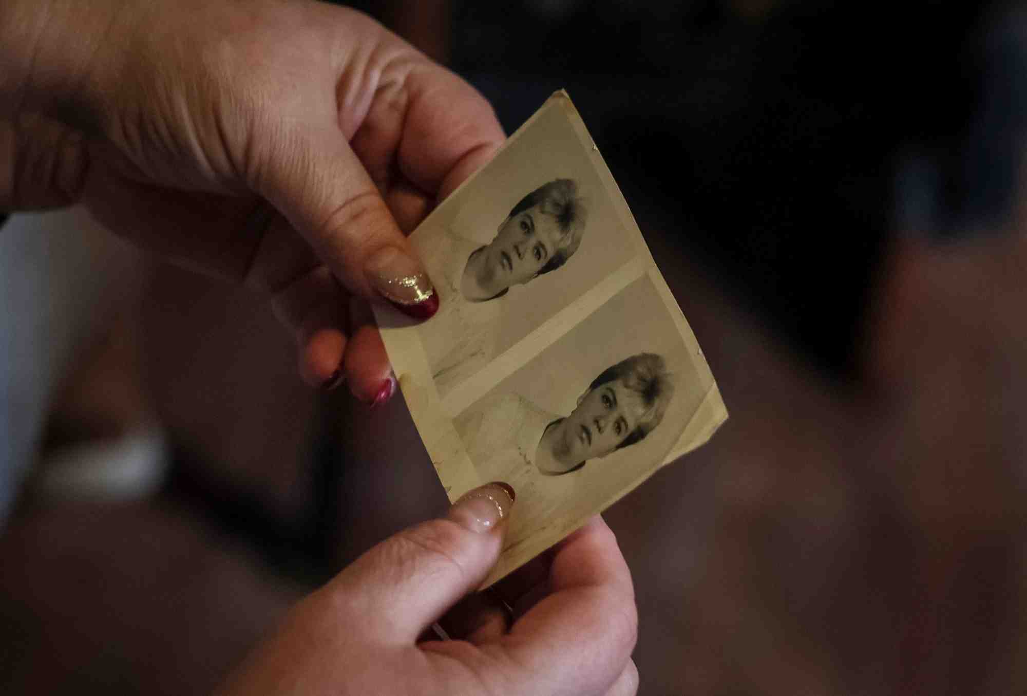 La famille et les amis pleurent la victime de buca, devenue un symbole de la guerre en ukraine