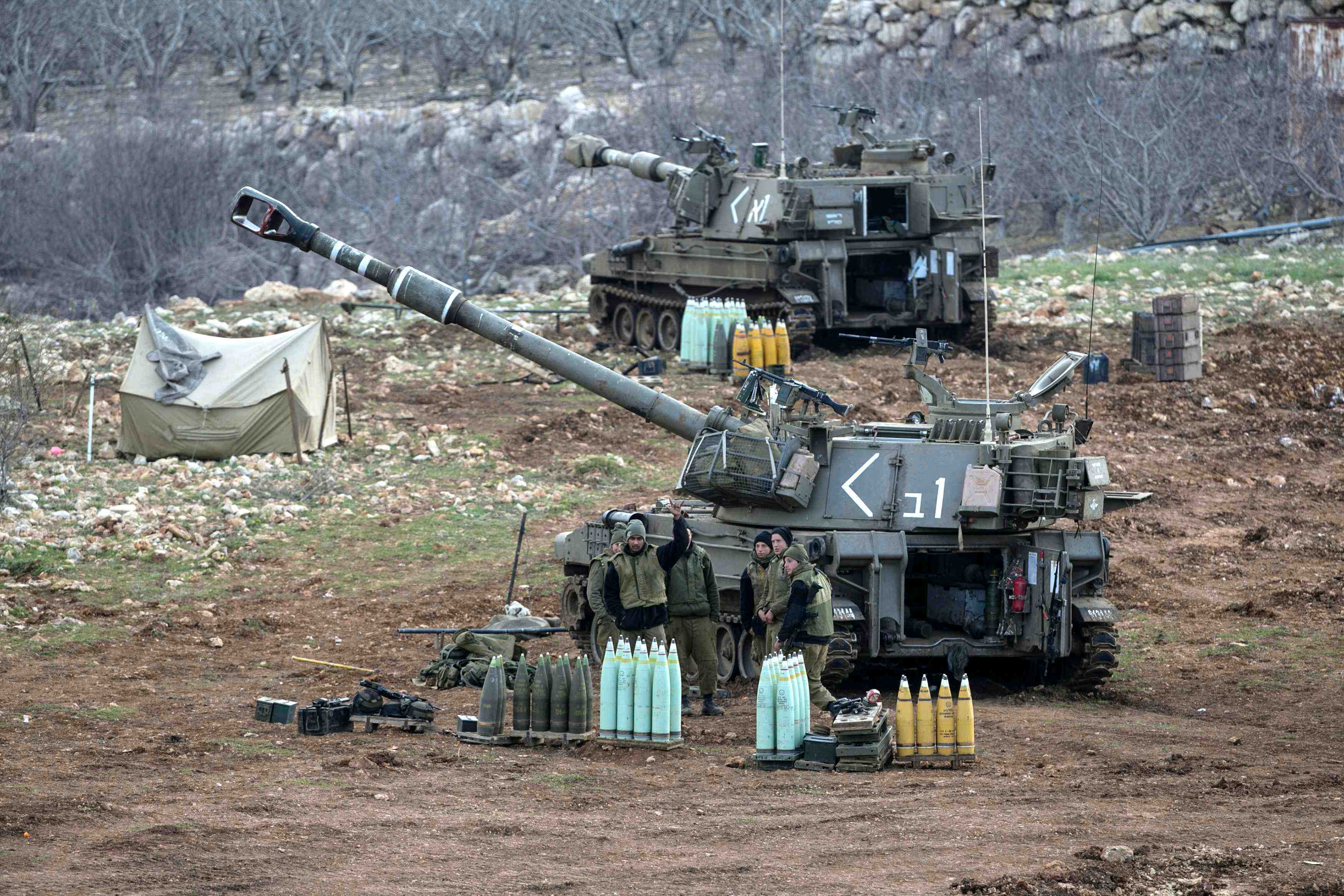 L'aviation israelienne bombarde deux positions de l'armee syrienne
