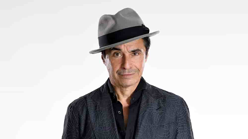 Ariel Wizman racontera chaque dimanche « Une histoire truculente » sur la station publique.