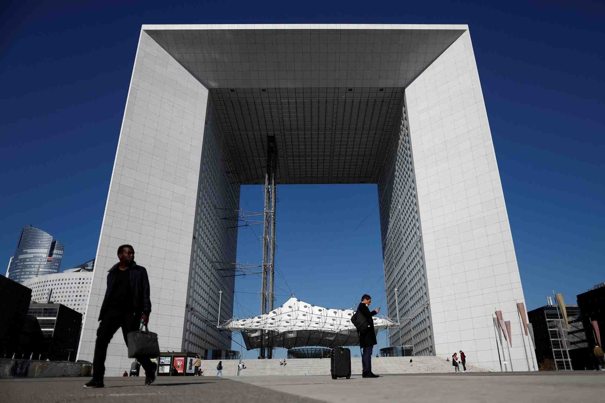 Photo du quartier d'affaires de la defense a paris