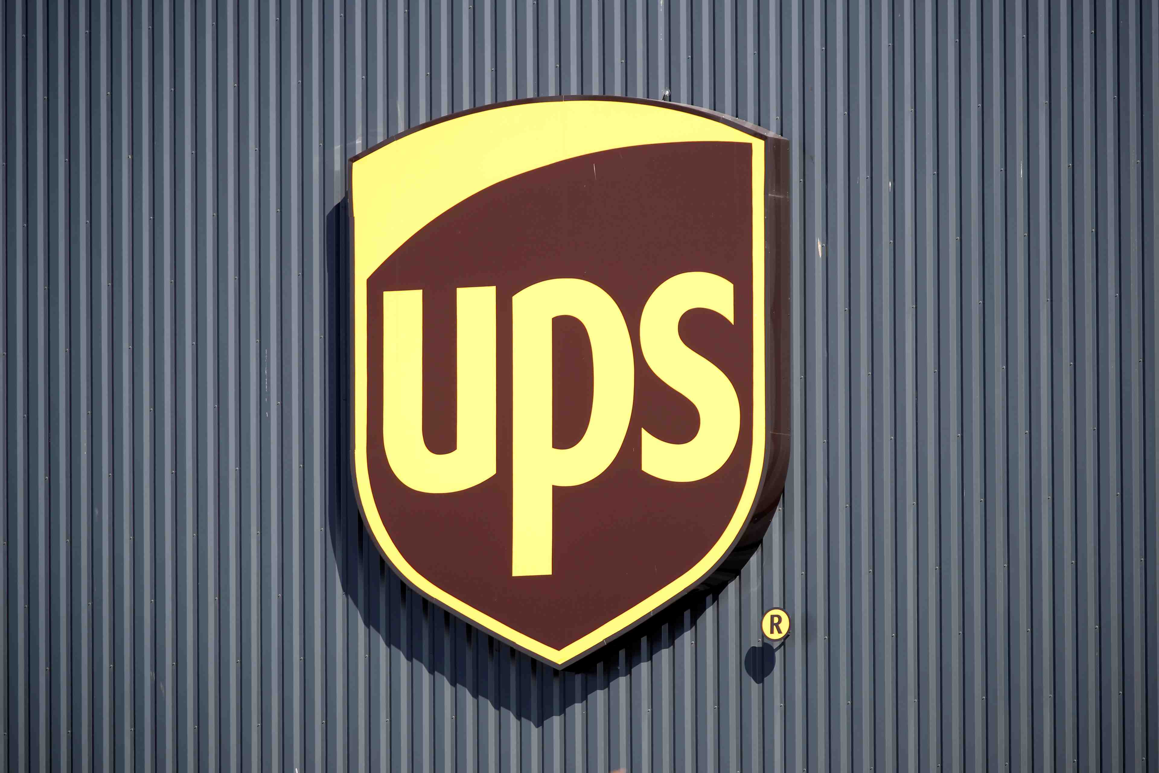 Ups decoit avec ses ventes
