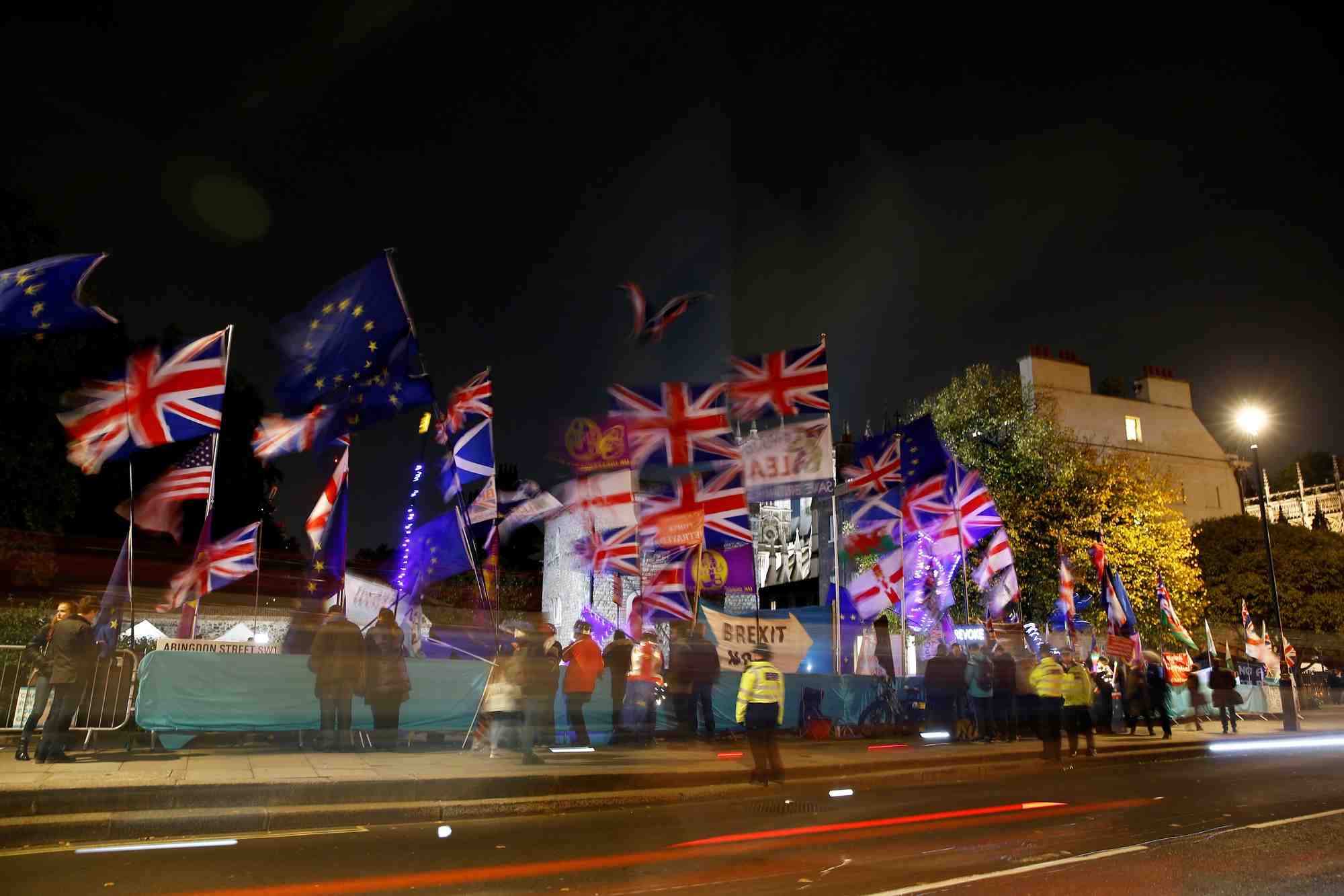 Brexit: la chambre des communes rejette la tenue d'elections anticipees le 12 decembre