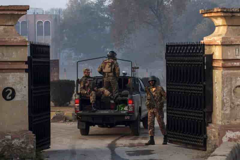 Levée du moratoire sur la peine de mort au Pakistan après Peshawar