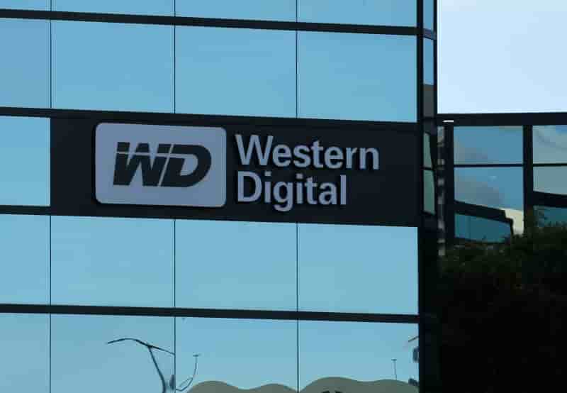 Western digital propose 14,7 milliards d'euros pour les puces de toshiba