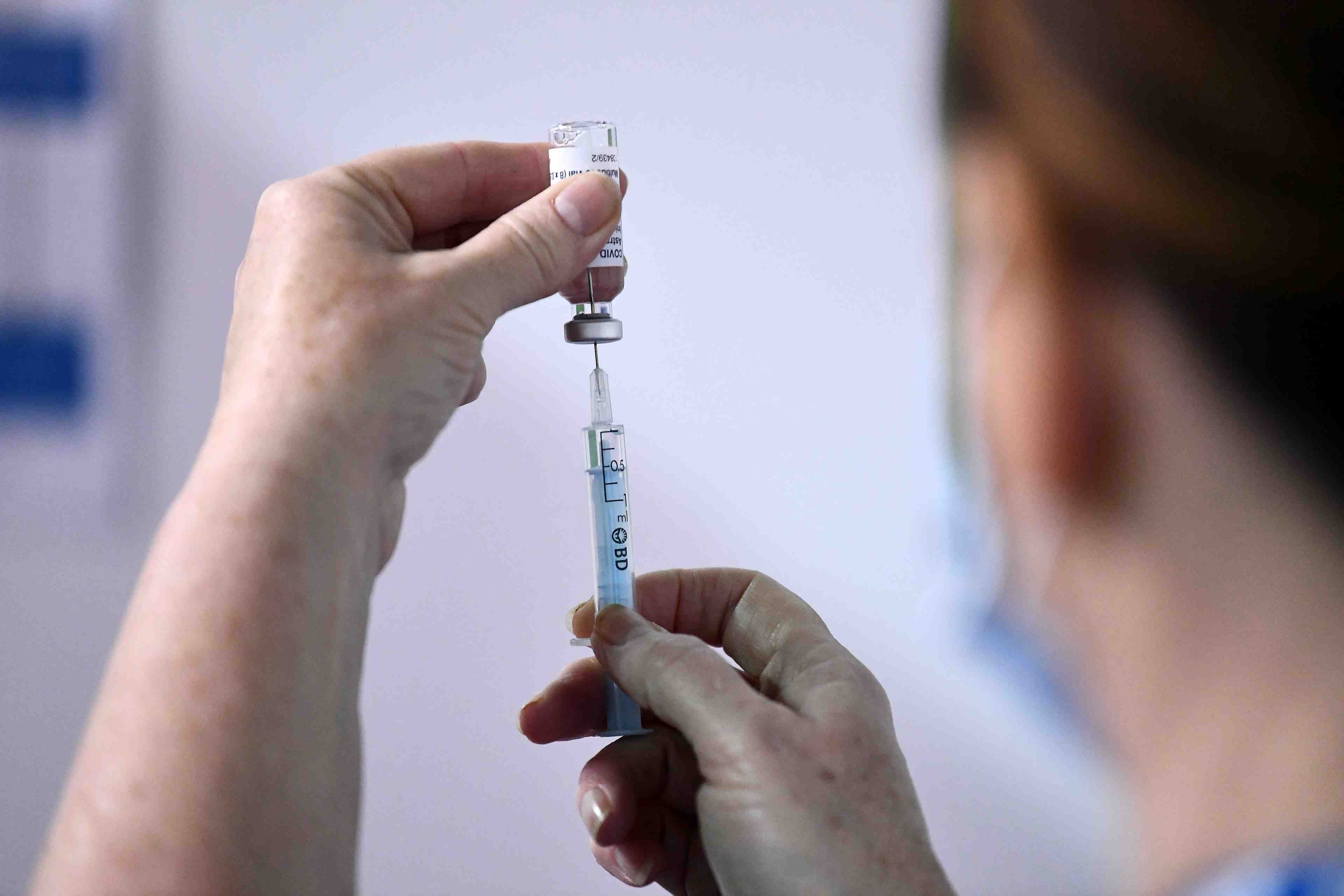 Coronavirus: taux de vaccination plus faible chez les minorites en gb