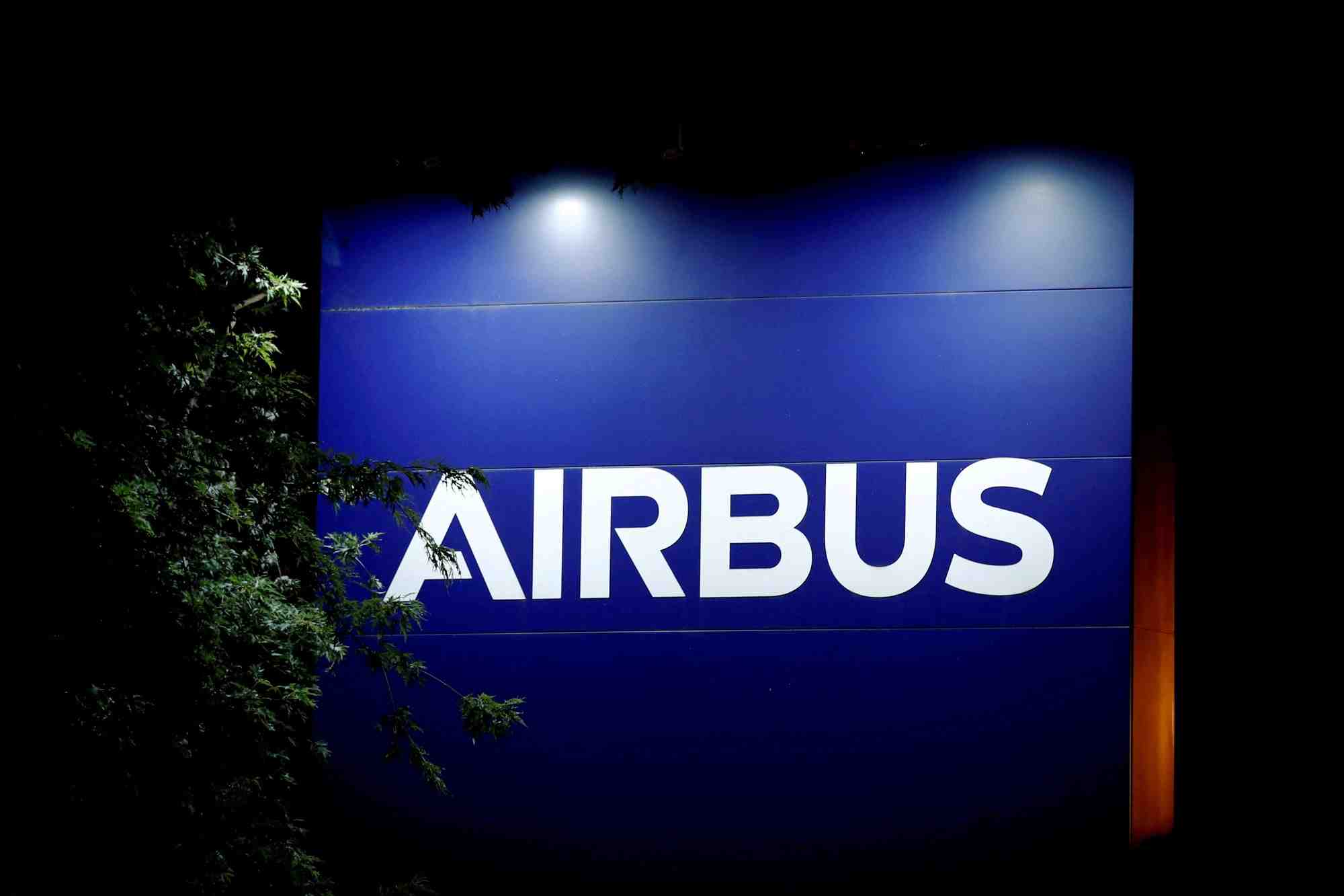 Photo d'archives du logo d'airbus