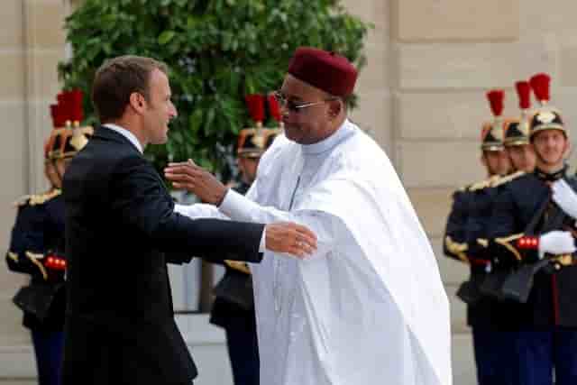 Macron Issoufou