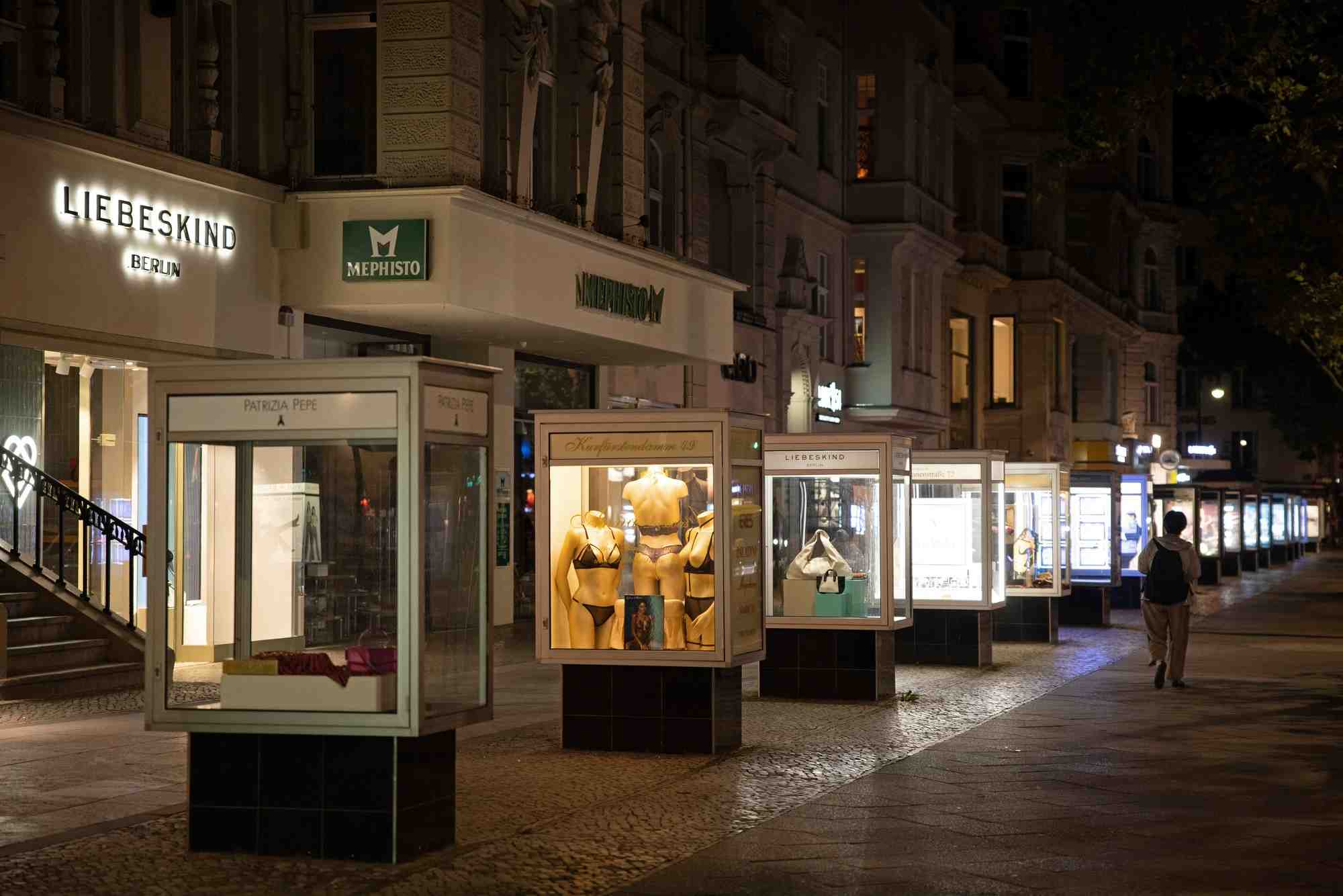 La rue commercante kurfuerstendamm a berlin