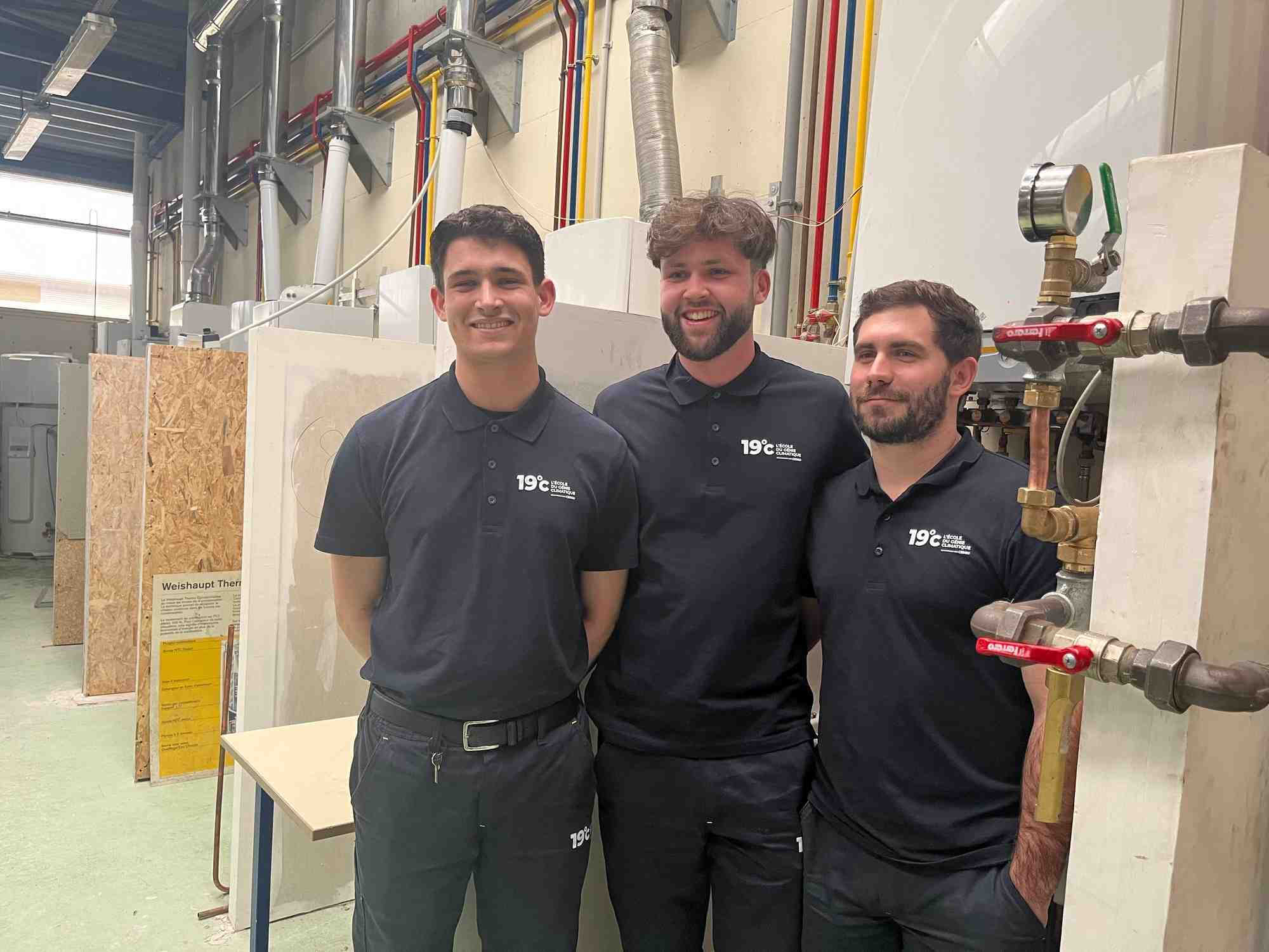 Les apprentis toulousains de l'école du génie climatique.