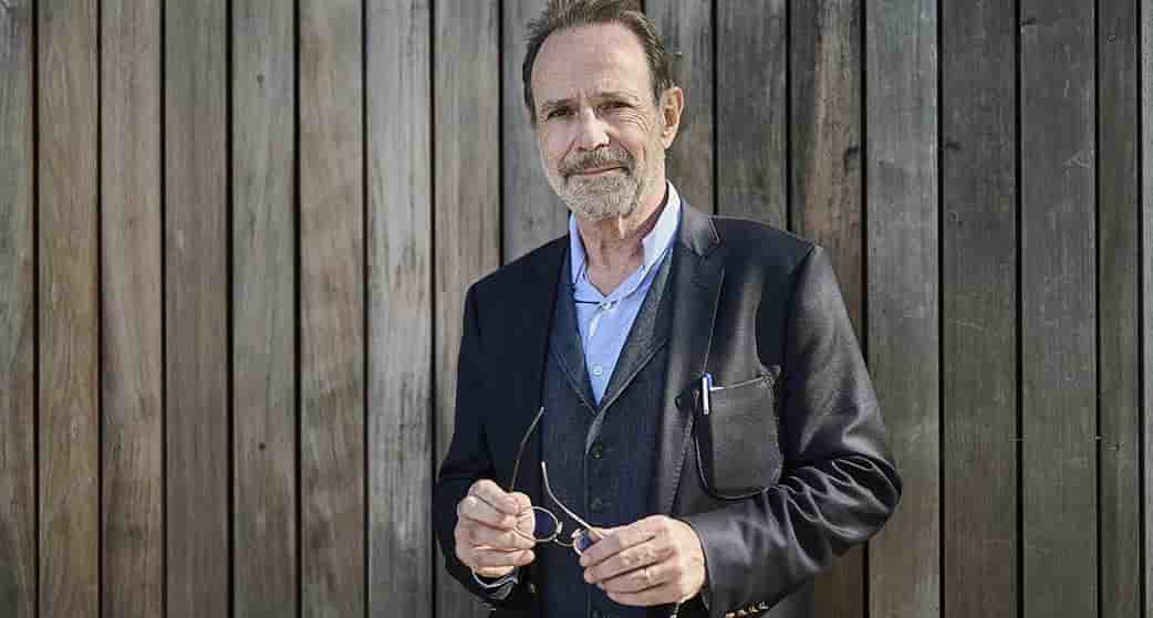 Marc Levy dévoile les secrets de sa cave new yorkaise à « La Tribune Dimanche ».