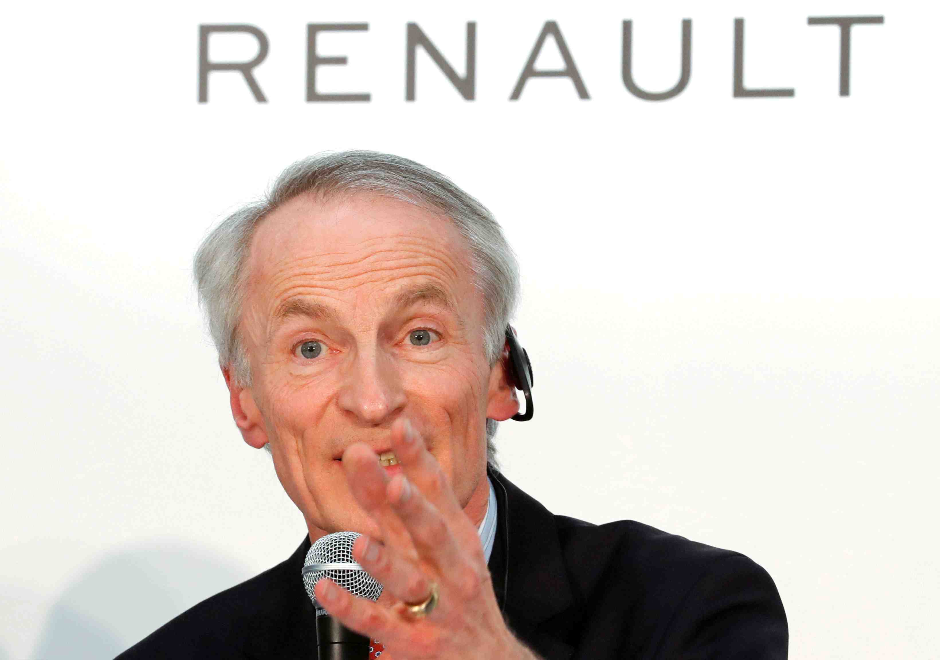 Senard affaibli avant l'ag de renault, macron refuse de le rencontrer, selon des sources