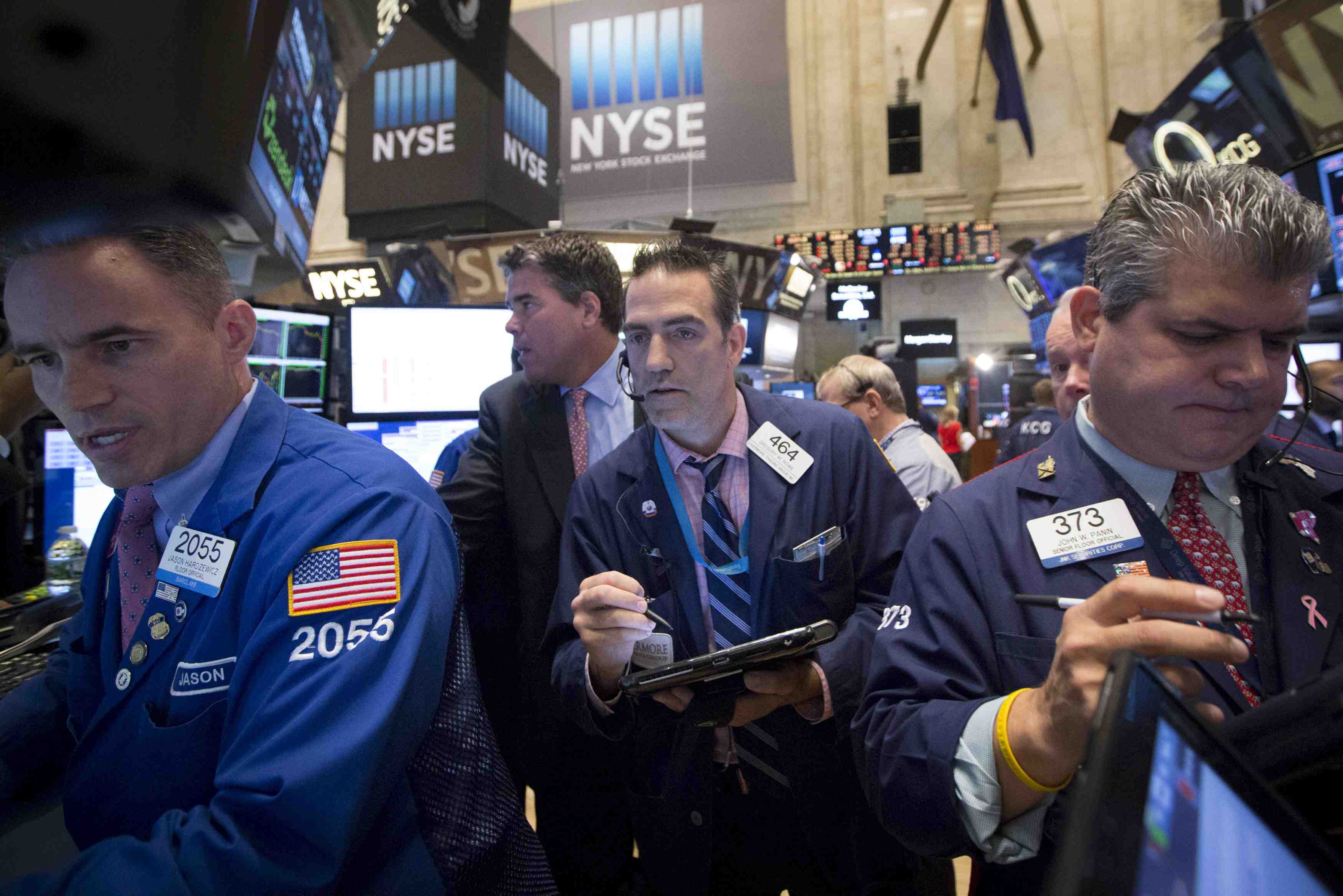 Wall street finit en forte baisse dans le sillage des marches chinois