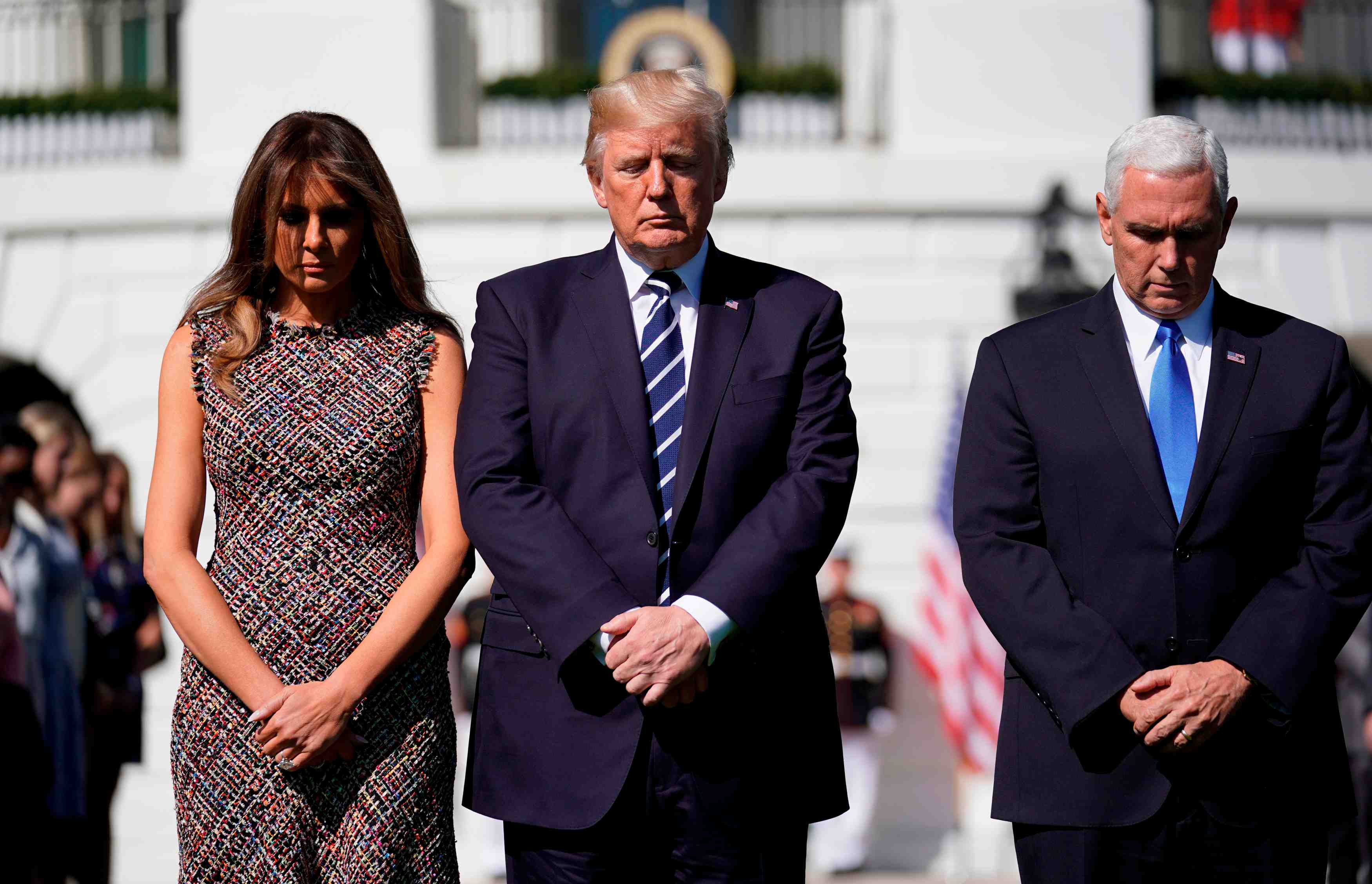 Trump parlera d'une loi sur le controle des armes "en temps voulu"