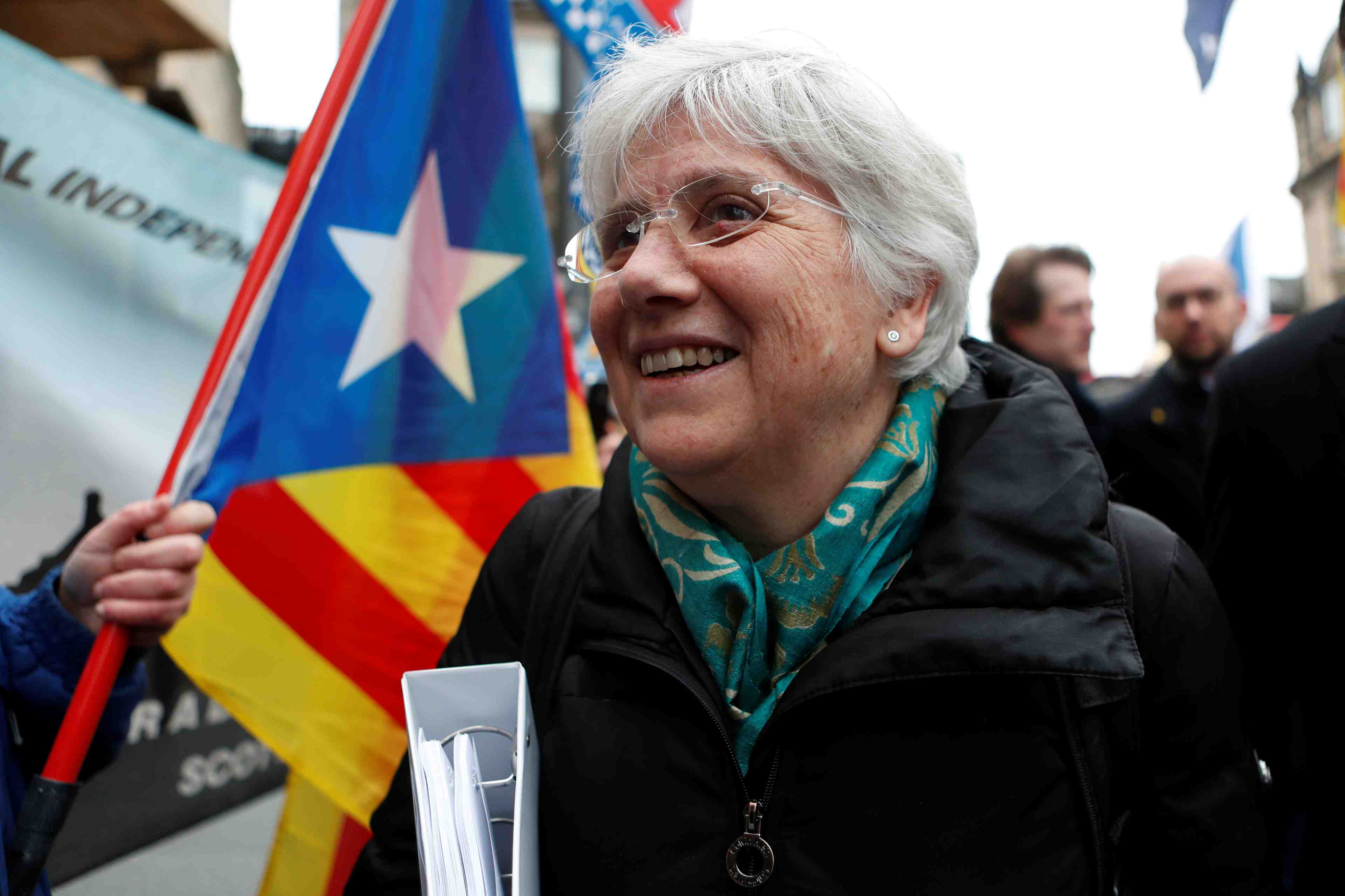 Ecosse: ponsati au tribunal pour contester la demande d'extradition