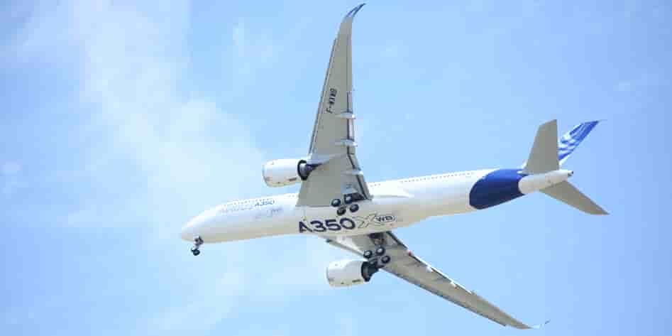 Le 1er vol de l'A350 à Toulouse
