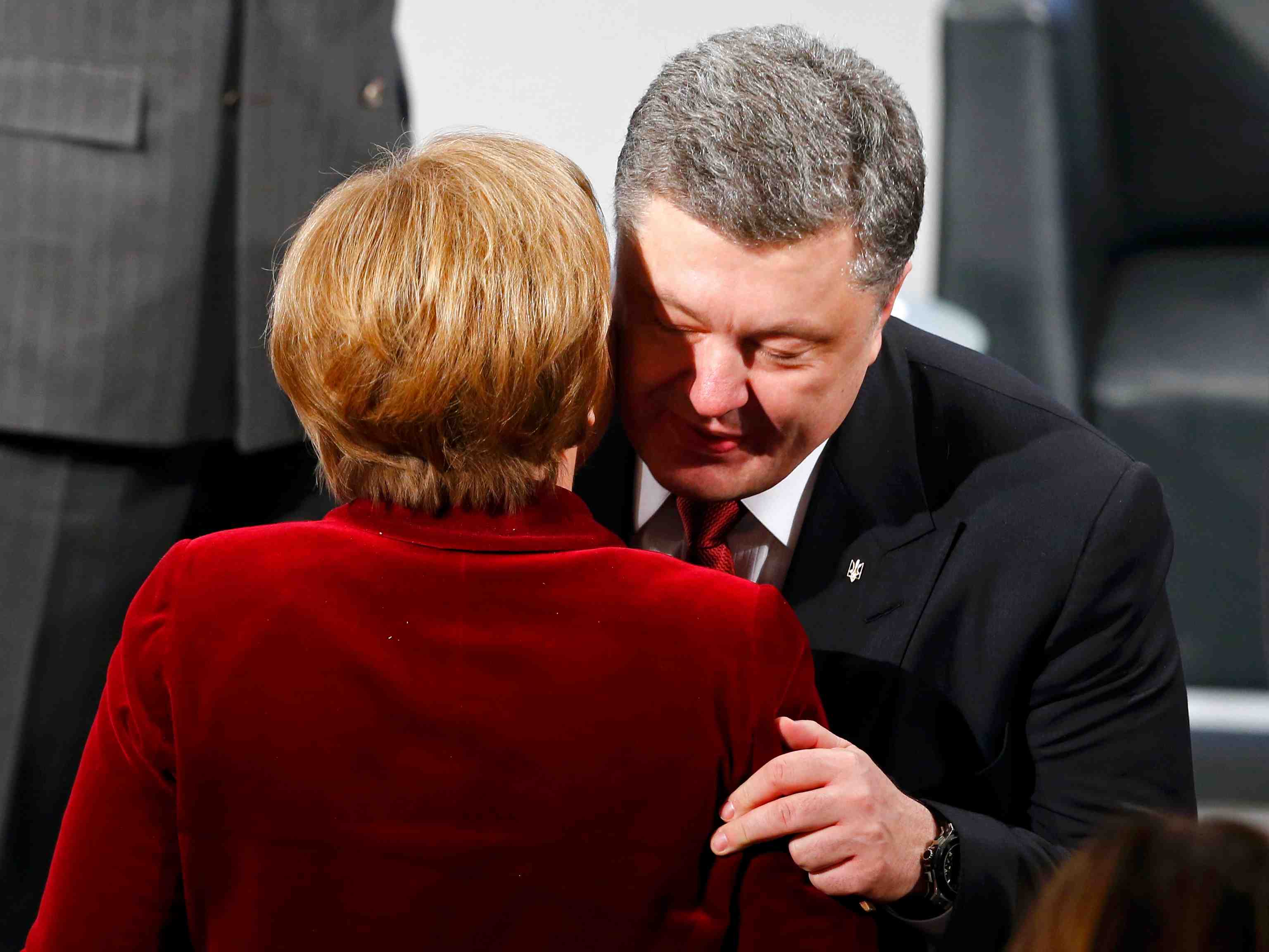 L'occident ne doit pas exclure une aide militaire a kiev