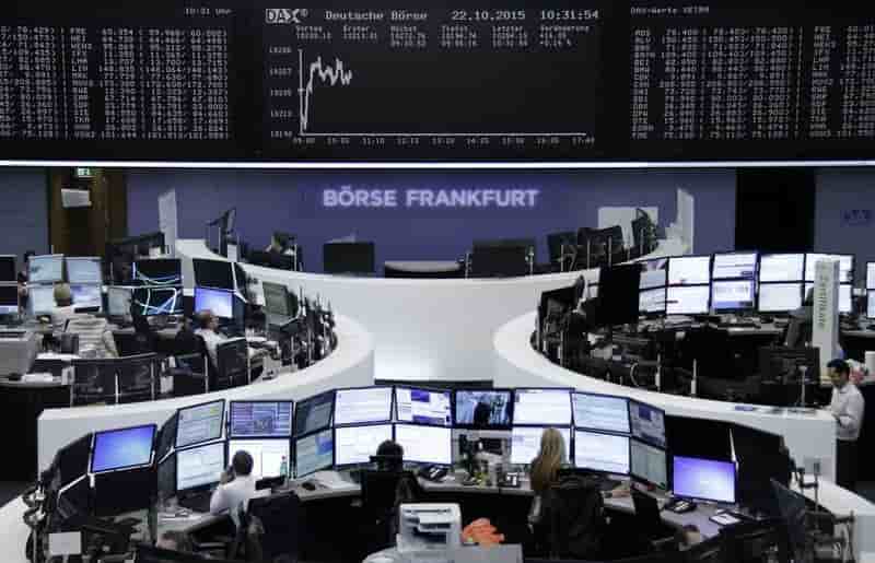 Les bourses europeennes terminent en hausse apres les propos de mario draghi