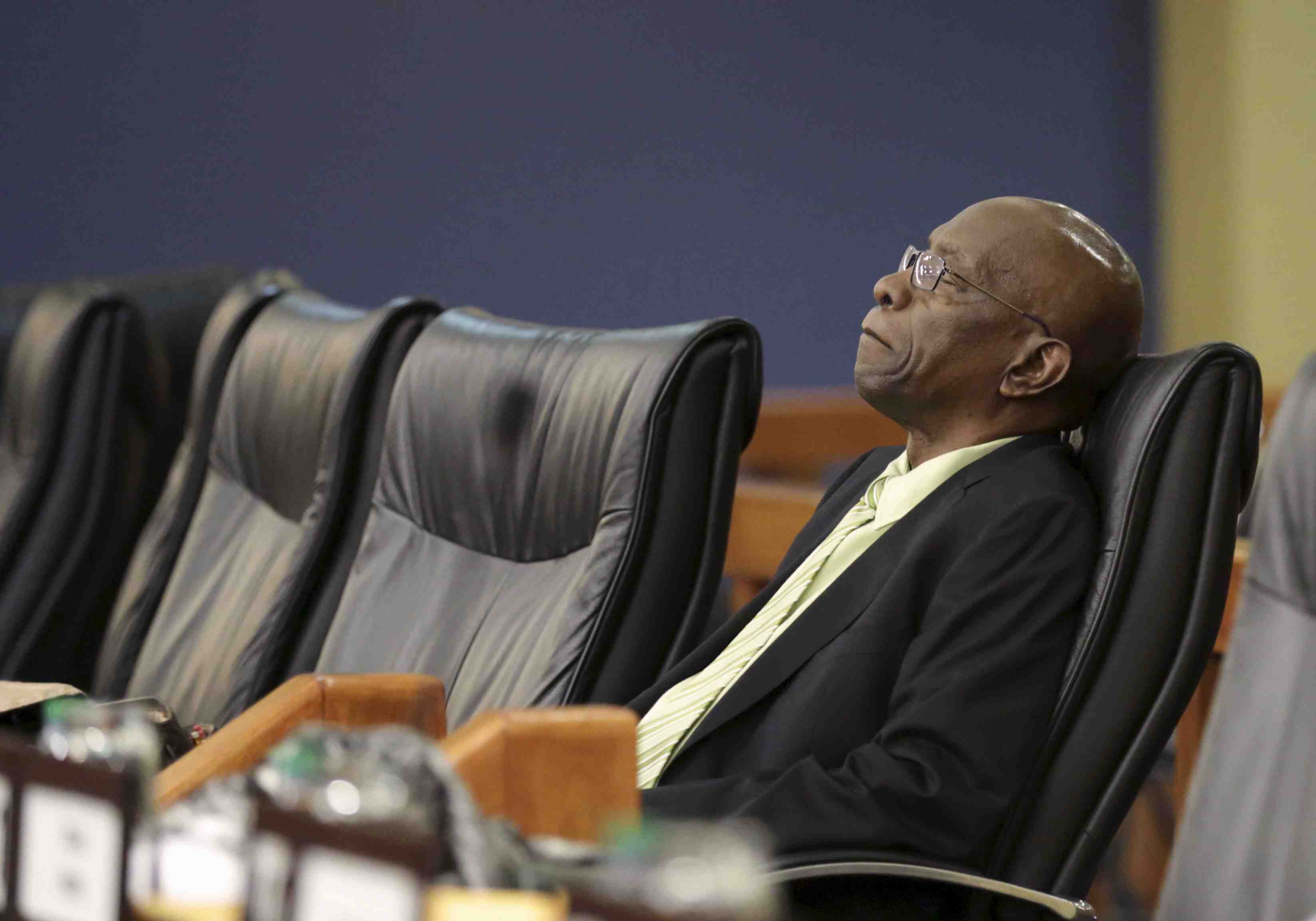 L'ancien vice-president de la fifa jack warner suspendu a vie