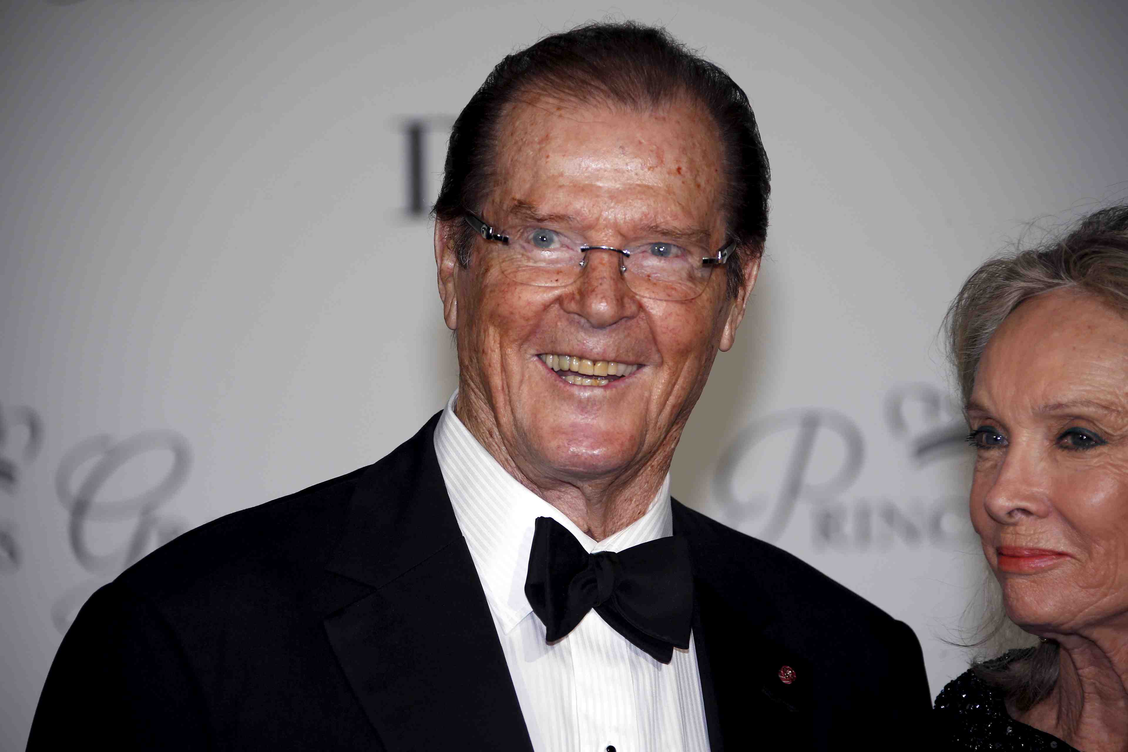 Deces de roger moore