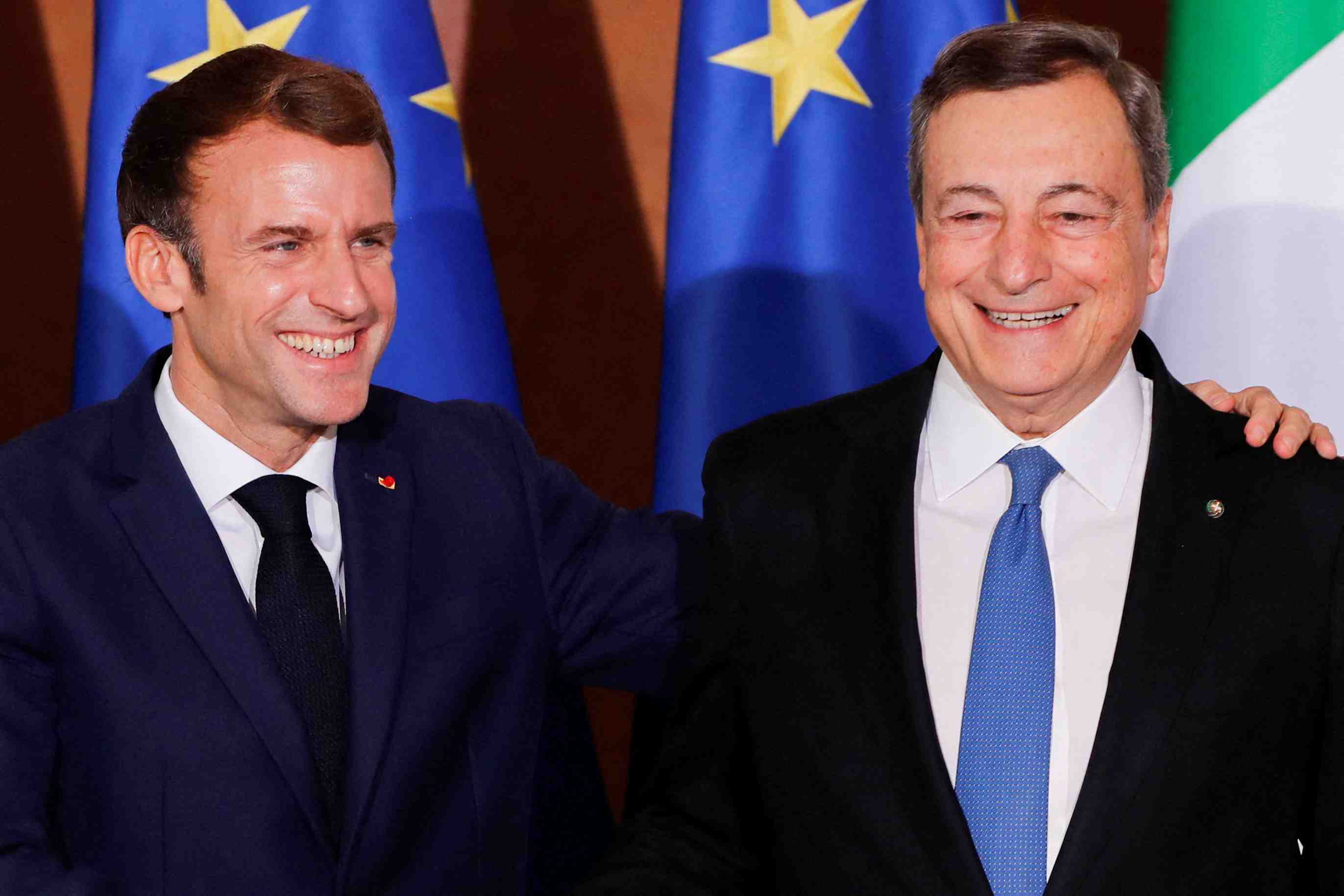Union europeenne: macron et draghi plaident pour des marges de manoeuvre budgetaires