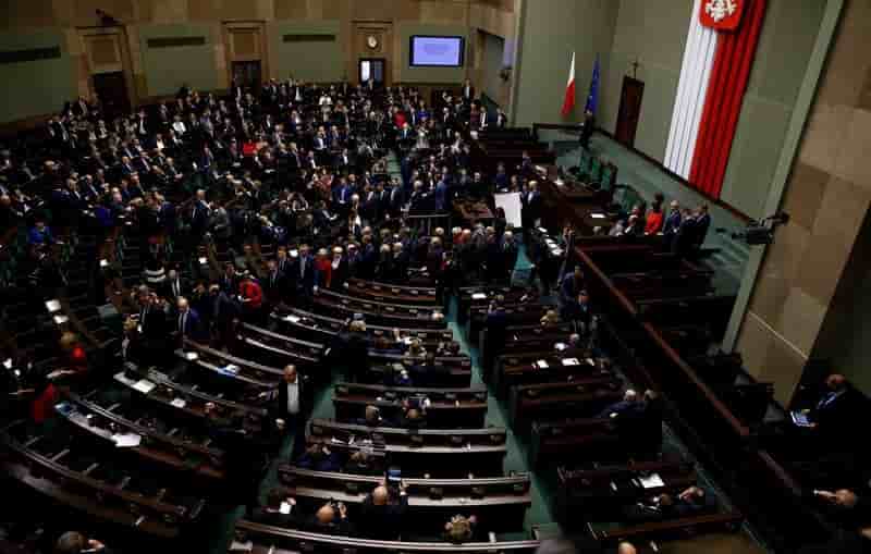 L'independance de la justice menacee en pologne