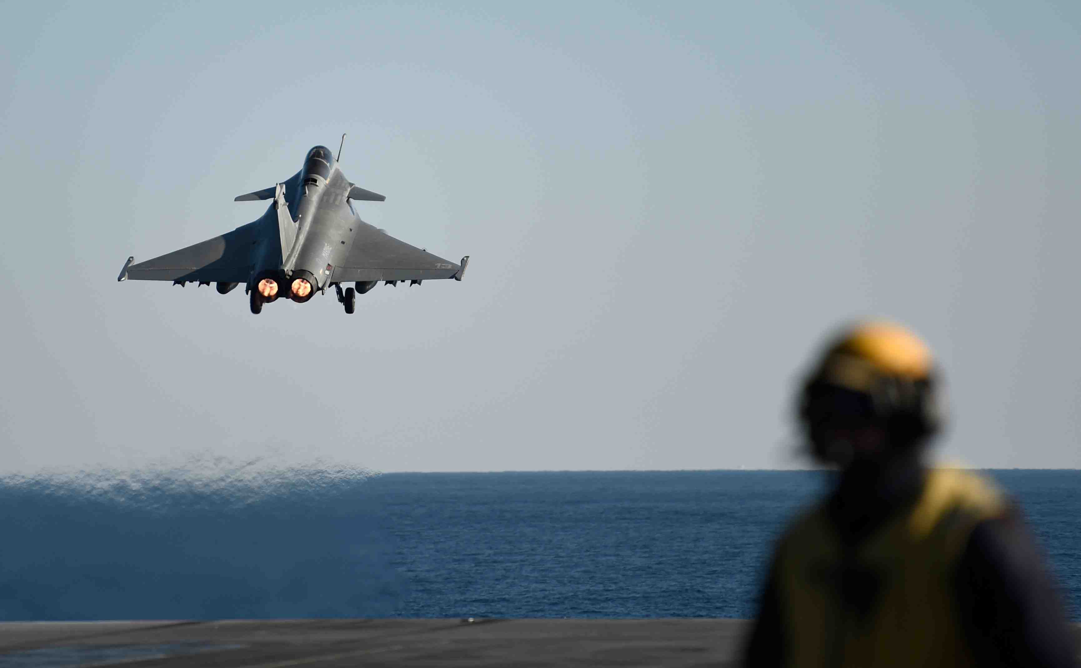 L'indonesie veut finaliser "rapidement" l'achat de 48 avions rafale, selon la tribune