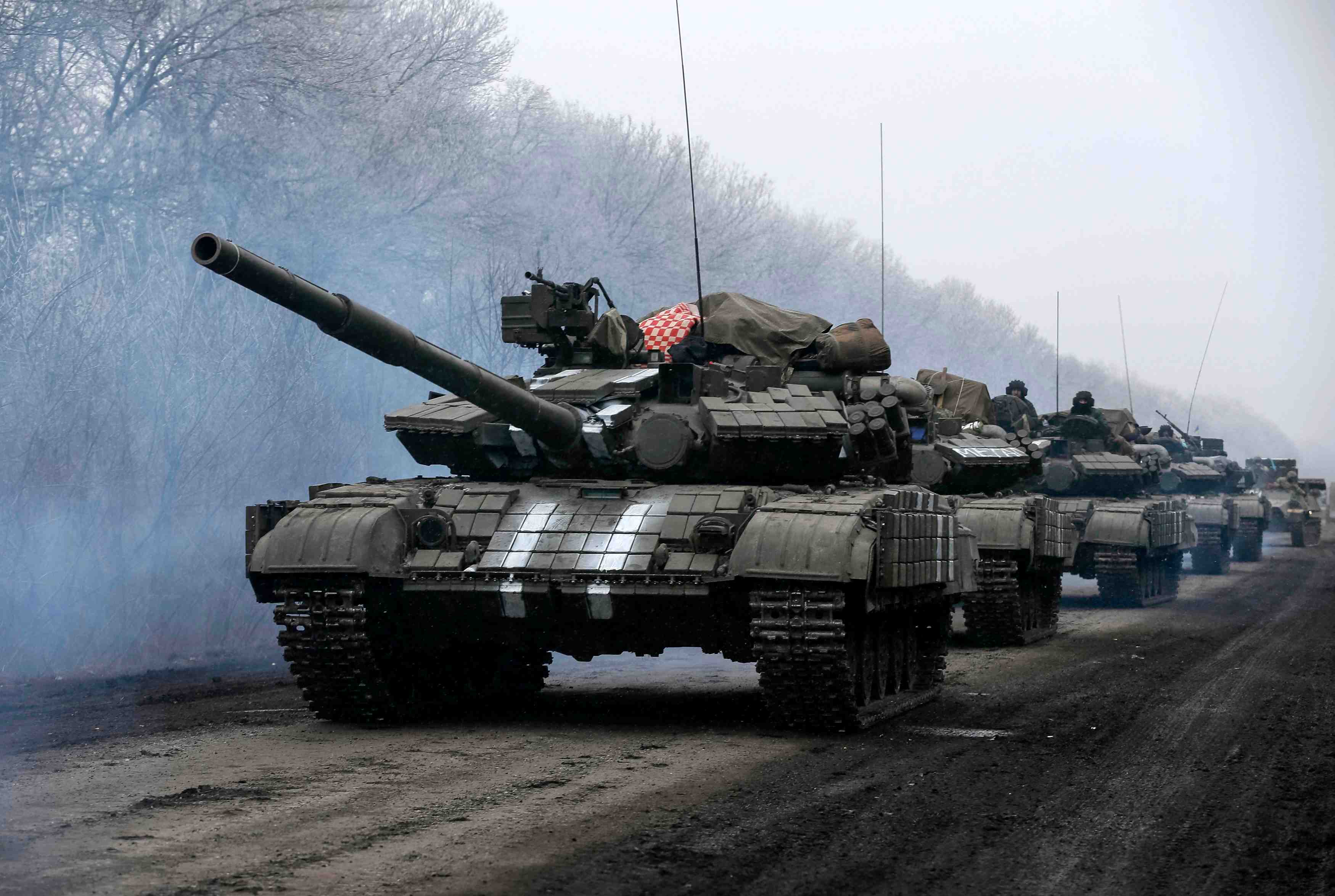 Kiev dit ne pas pouvoir retirer ses armes lourdes