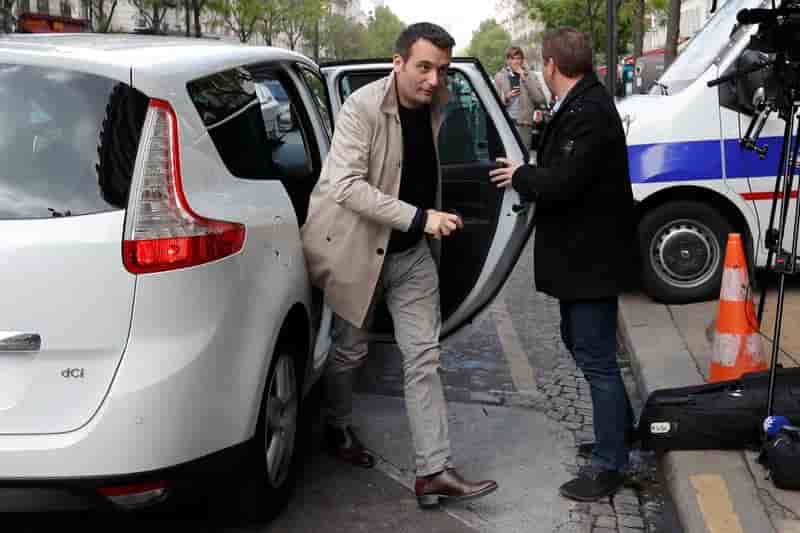 Philippot se serait exclu du fn