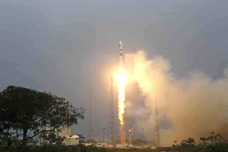 Lancement d'un plan renforcant l'action du spatial en guyane