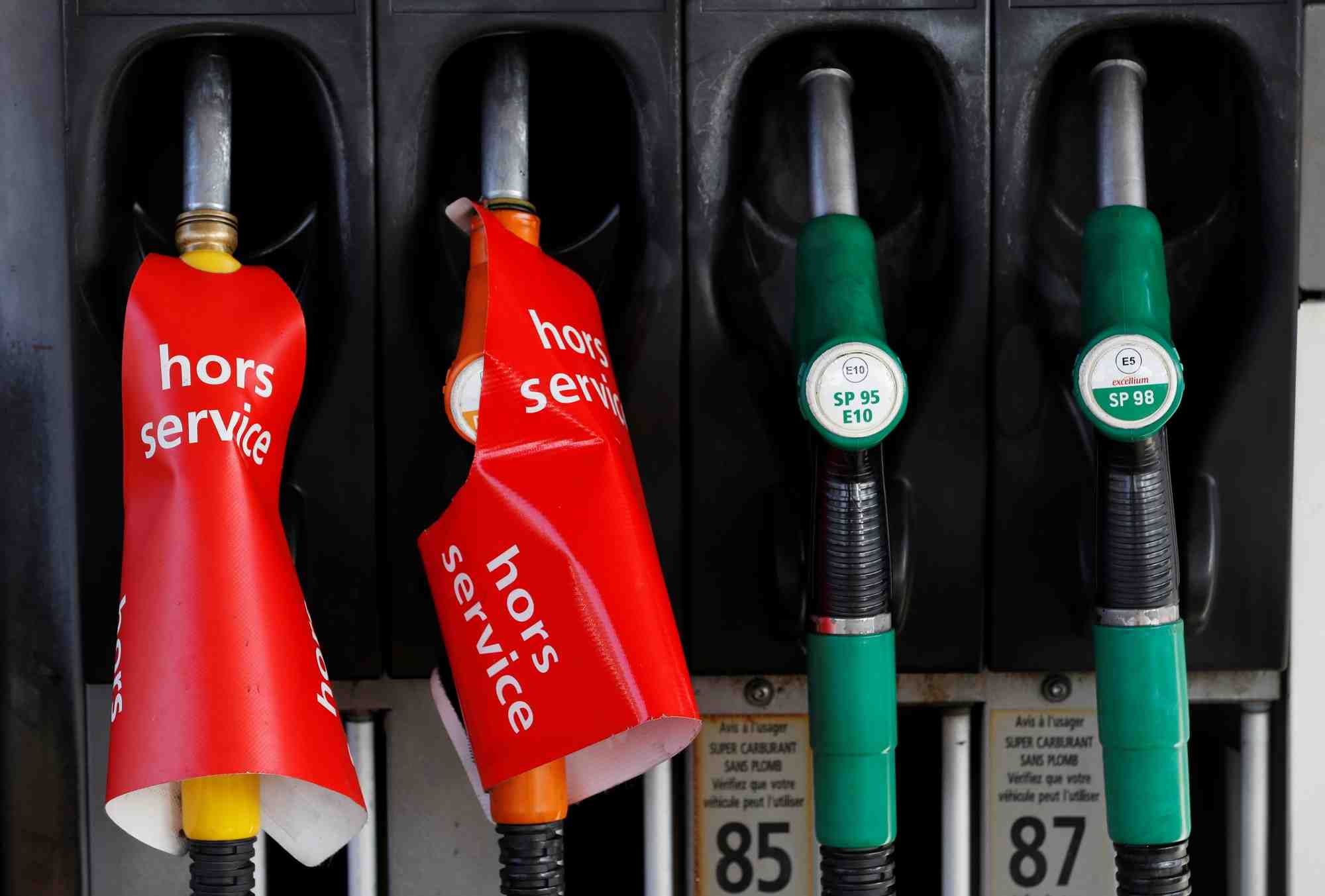 Station-service totalenergies a reze pres de nantes