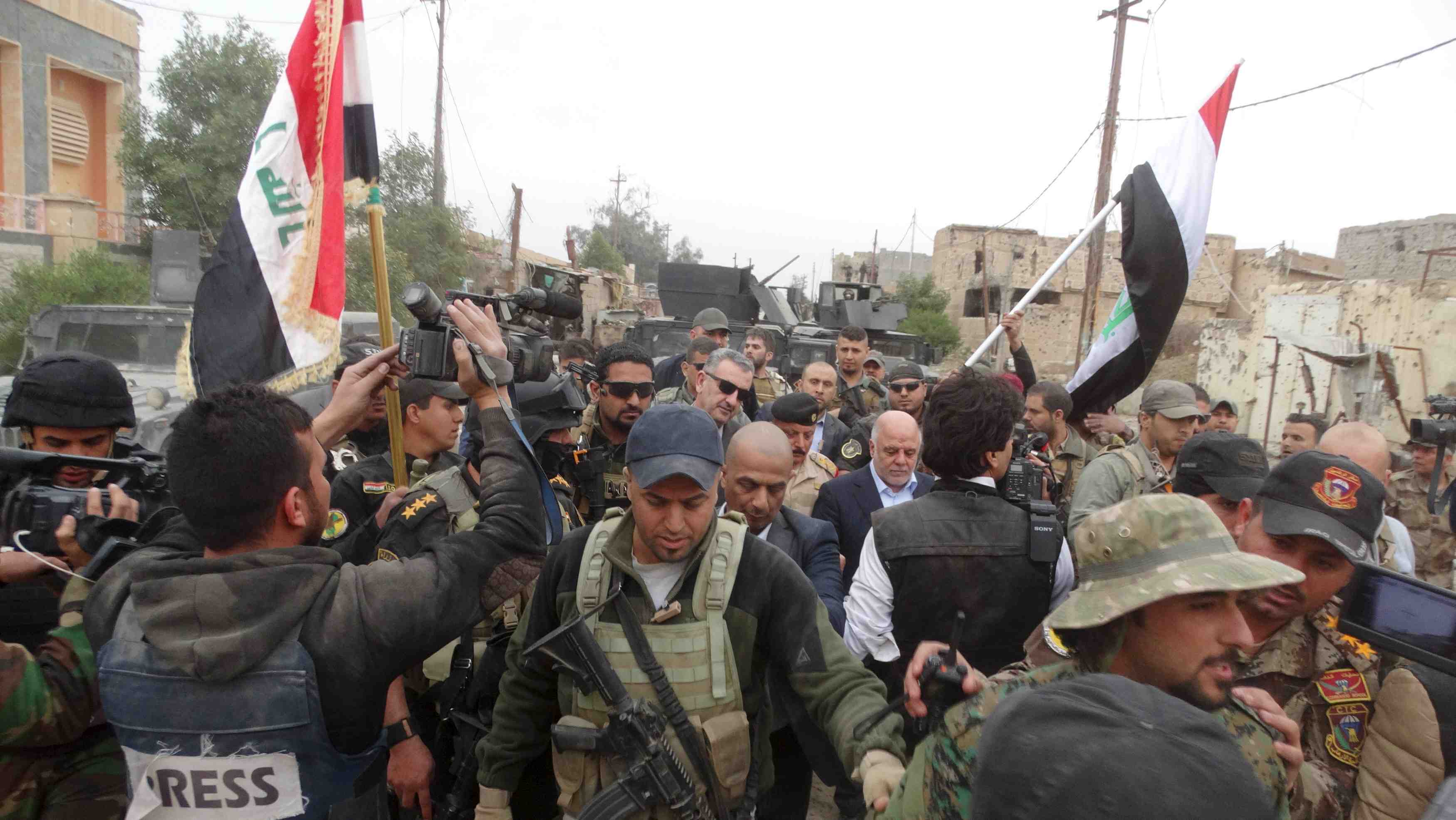 Le premier ministre irakien se rend a ramadi