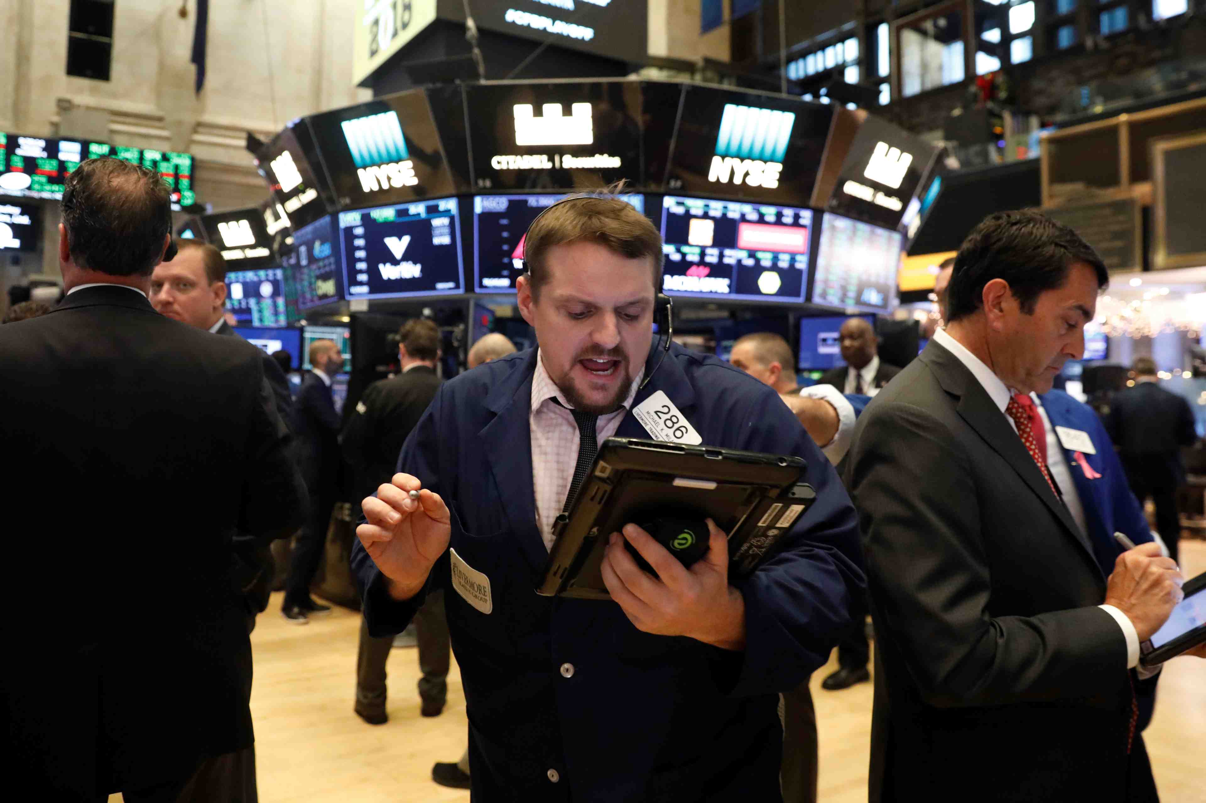 La bourse de new york finit en hausse