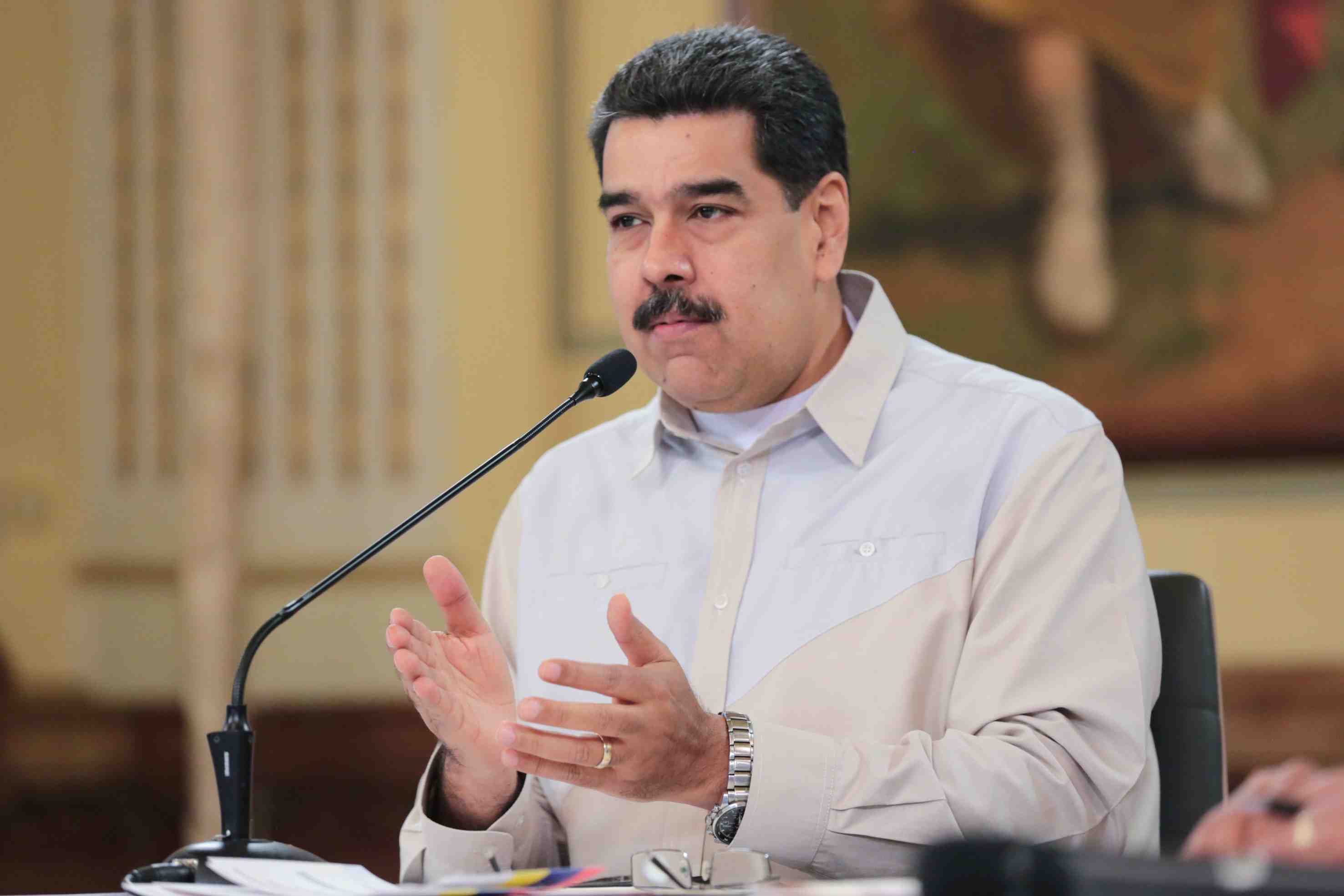 Maduro accuse l'ancien chef du renseignement de trahison