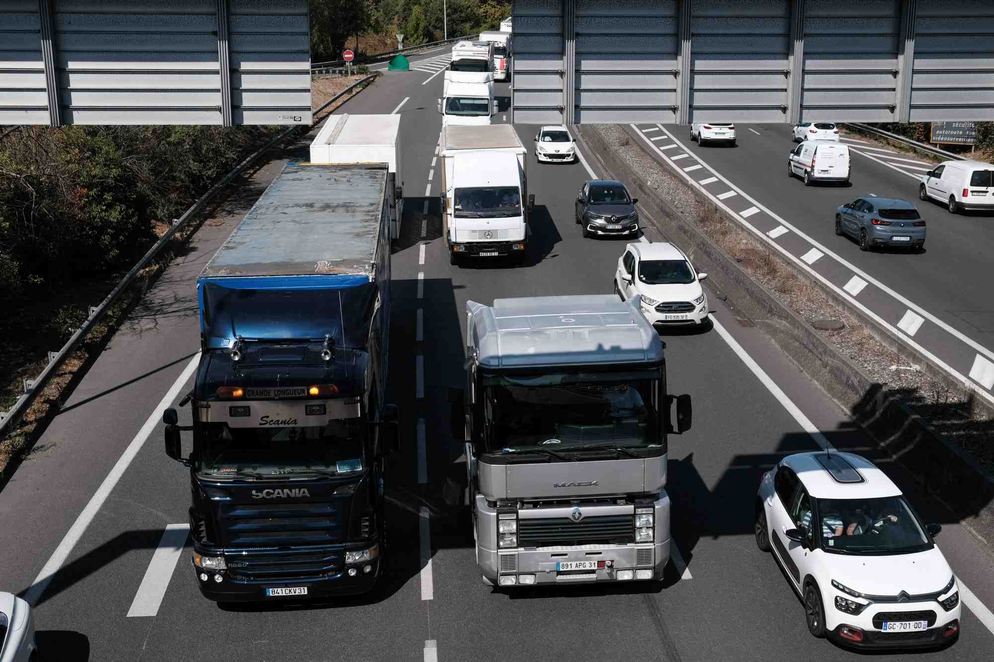 camions, émission, CO2, particules, diesel, routier, chauffeur, trafic,