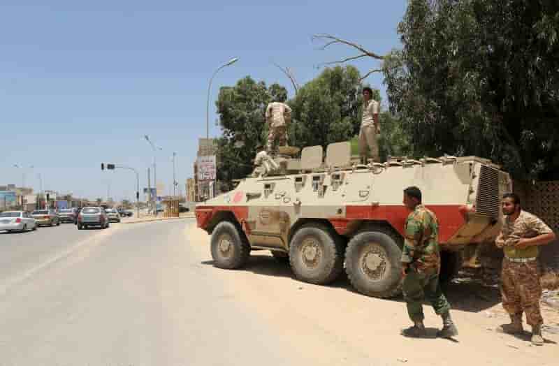 Poursuite des combats à Benghazi, en Libye