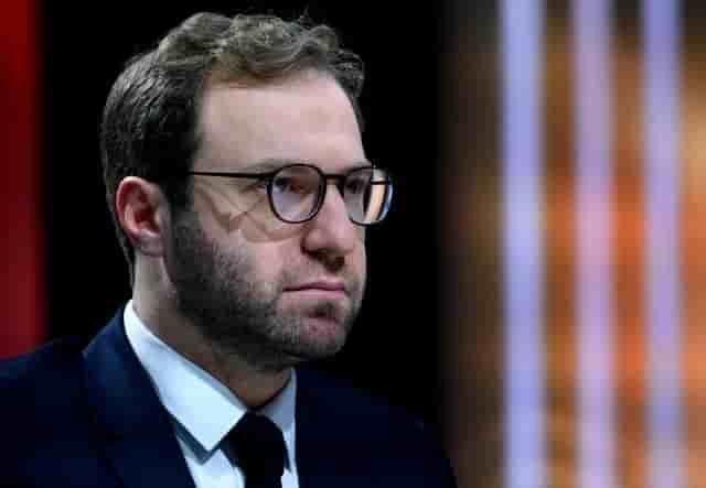 Désormais aux affaires courantes, le ministre de l'Economie Antoine Armand doit participer aux réunions Ecofin avec ses homologues ces lundi 9 et mardi 10 décembre.