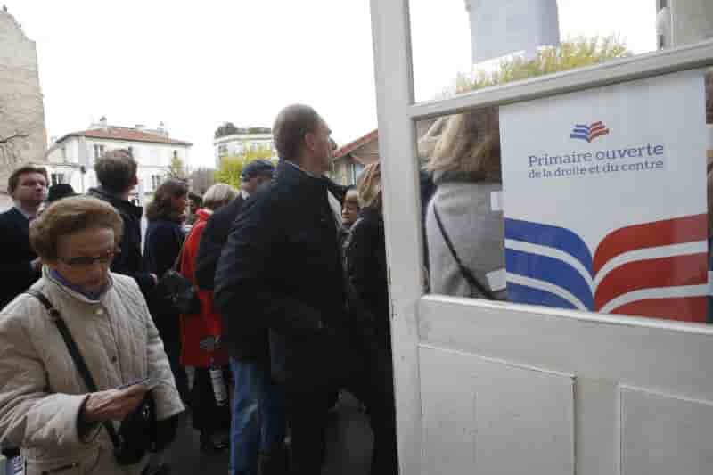 1,138 million de votants a midi sur 6.874 bureaux