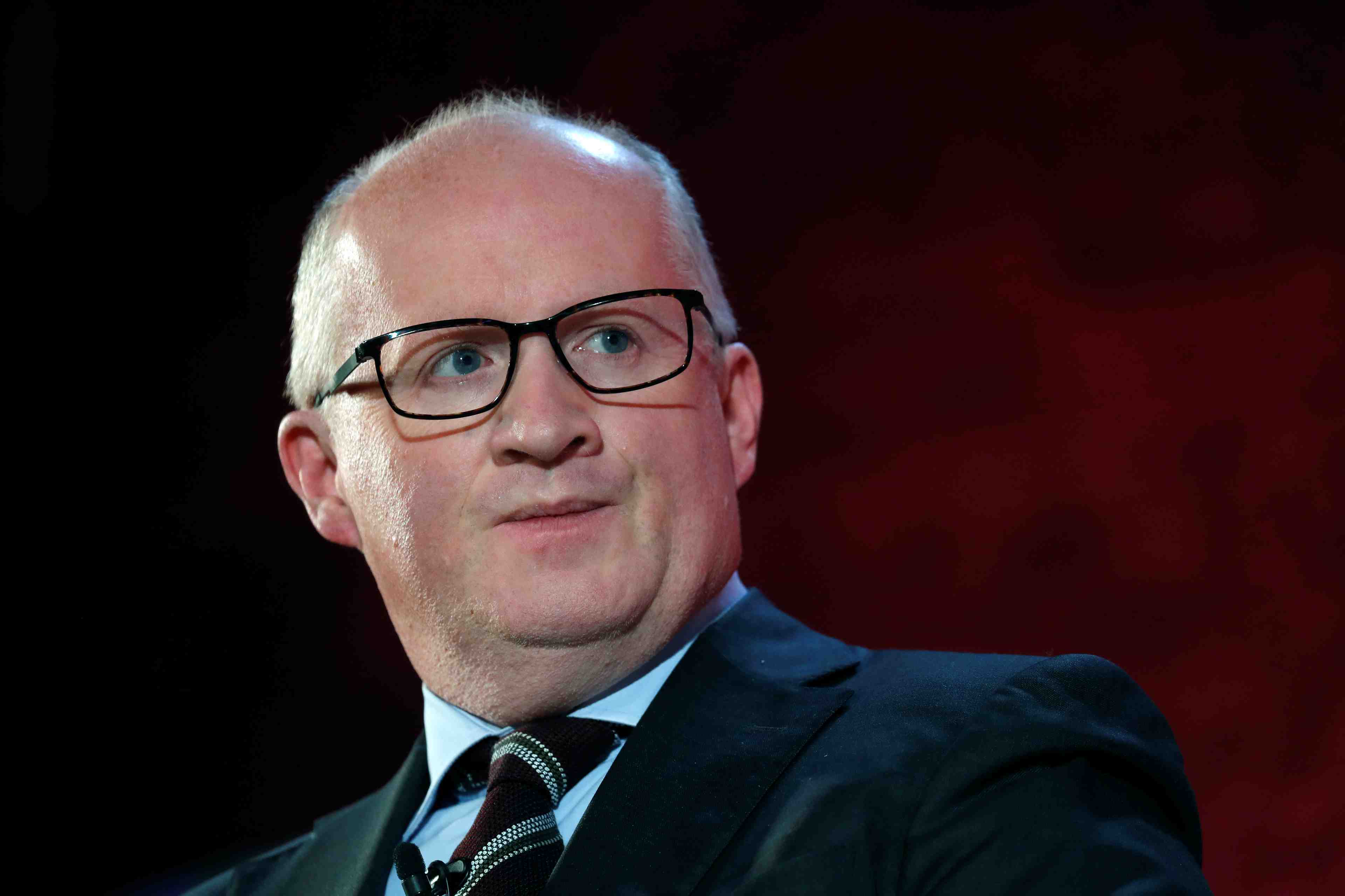 L'impact du delta limite, la banque centrale europeenne attend une croissance solide, dit lane