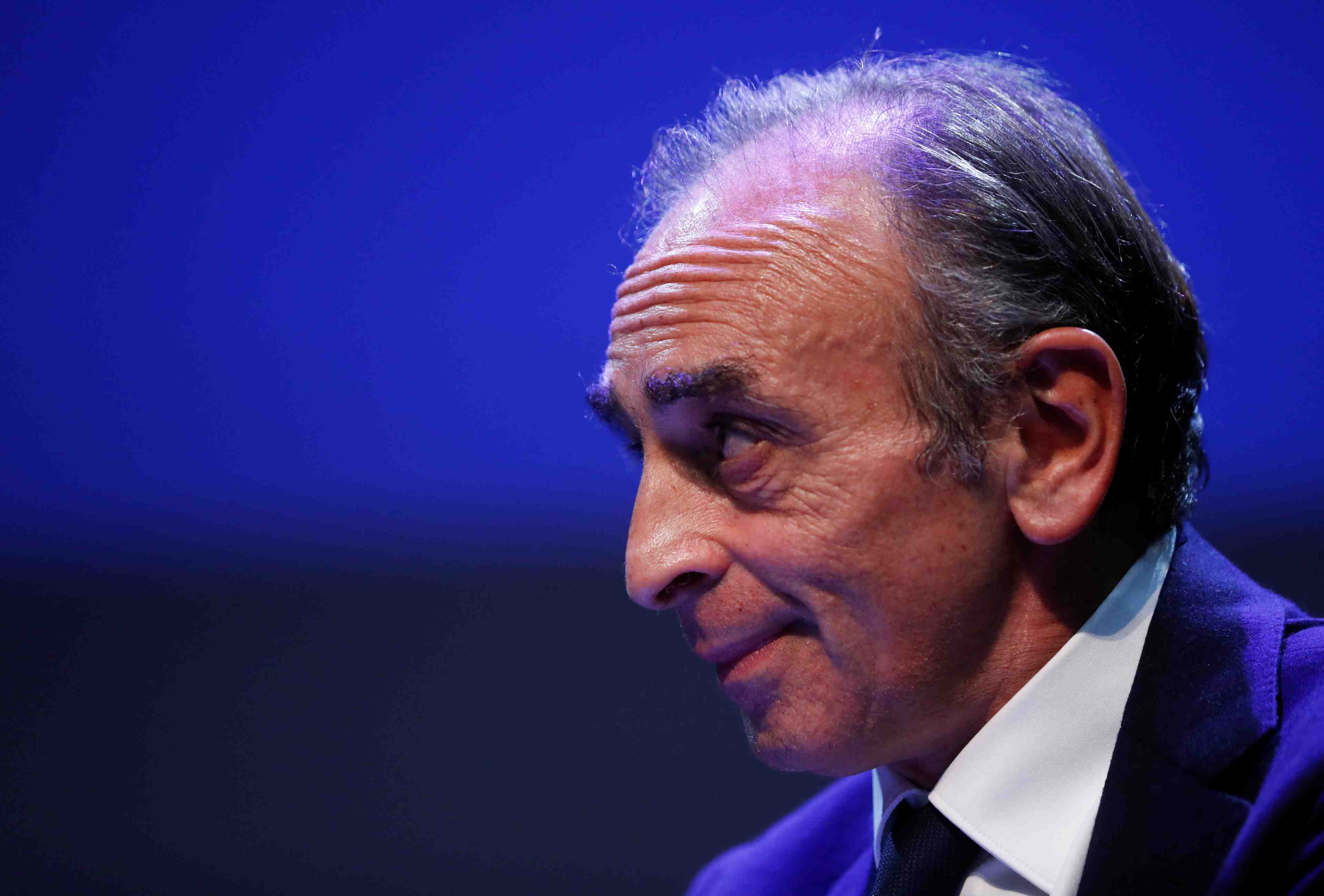 France/presidentielle: zemmour au 2nd tour face a macron, selon un sondage ifop