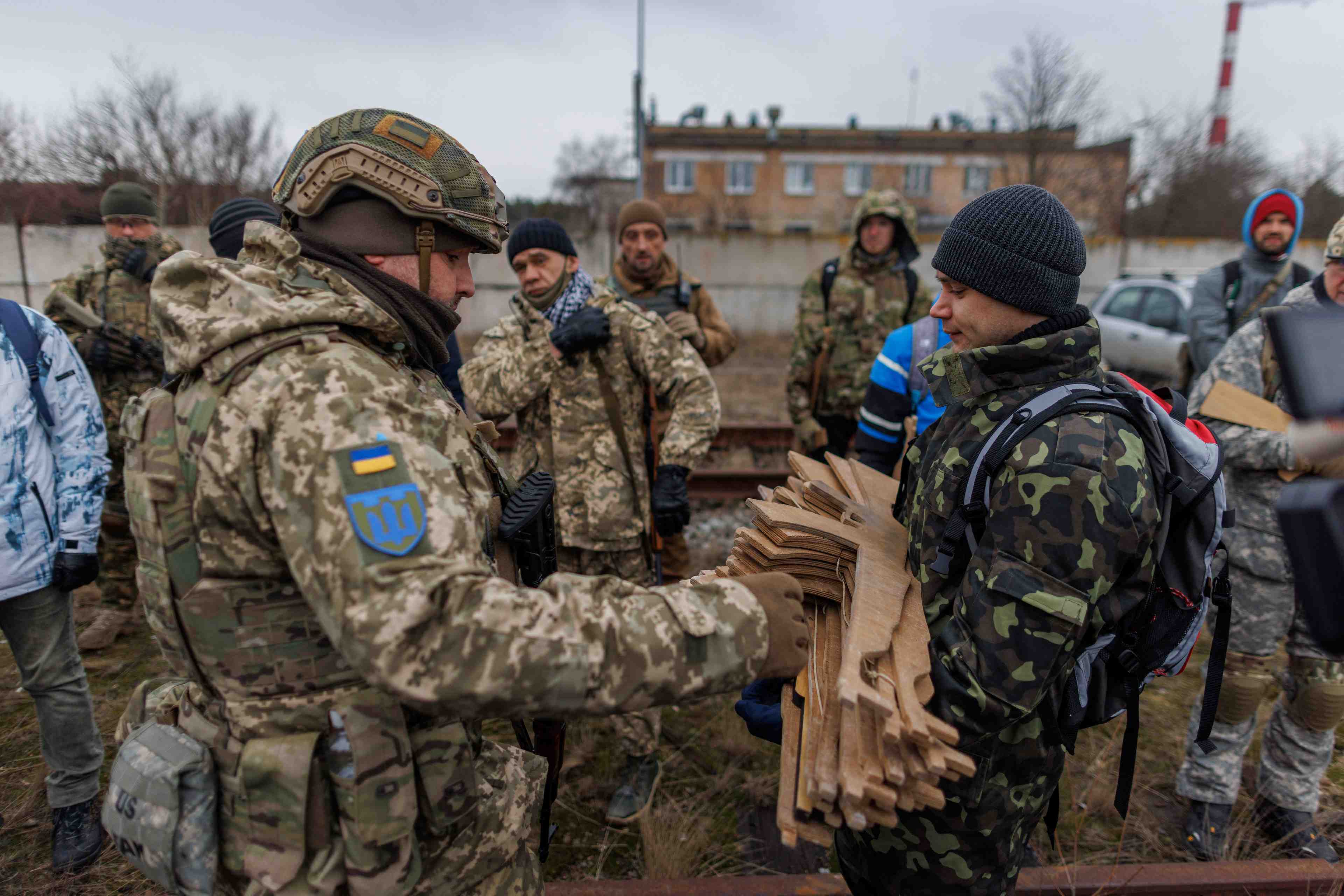 L'ukraine commence l'enrolement de reservistes