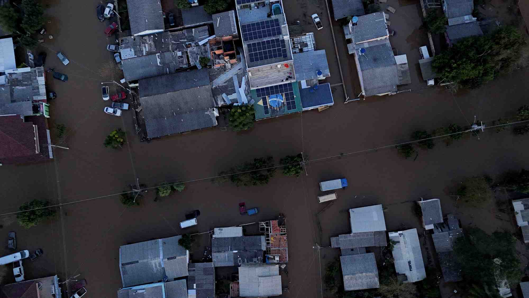 Inondations au bresil