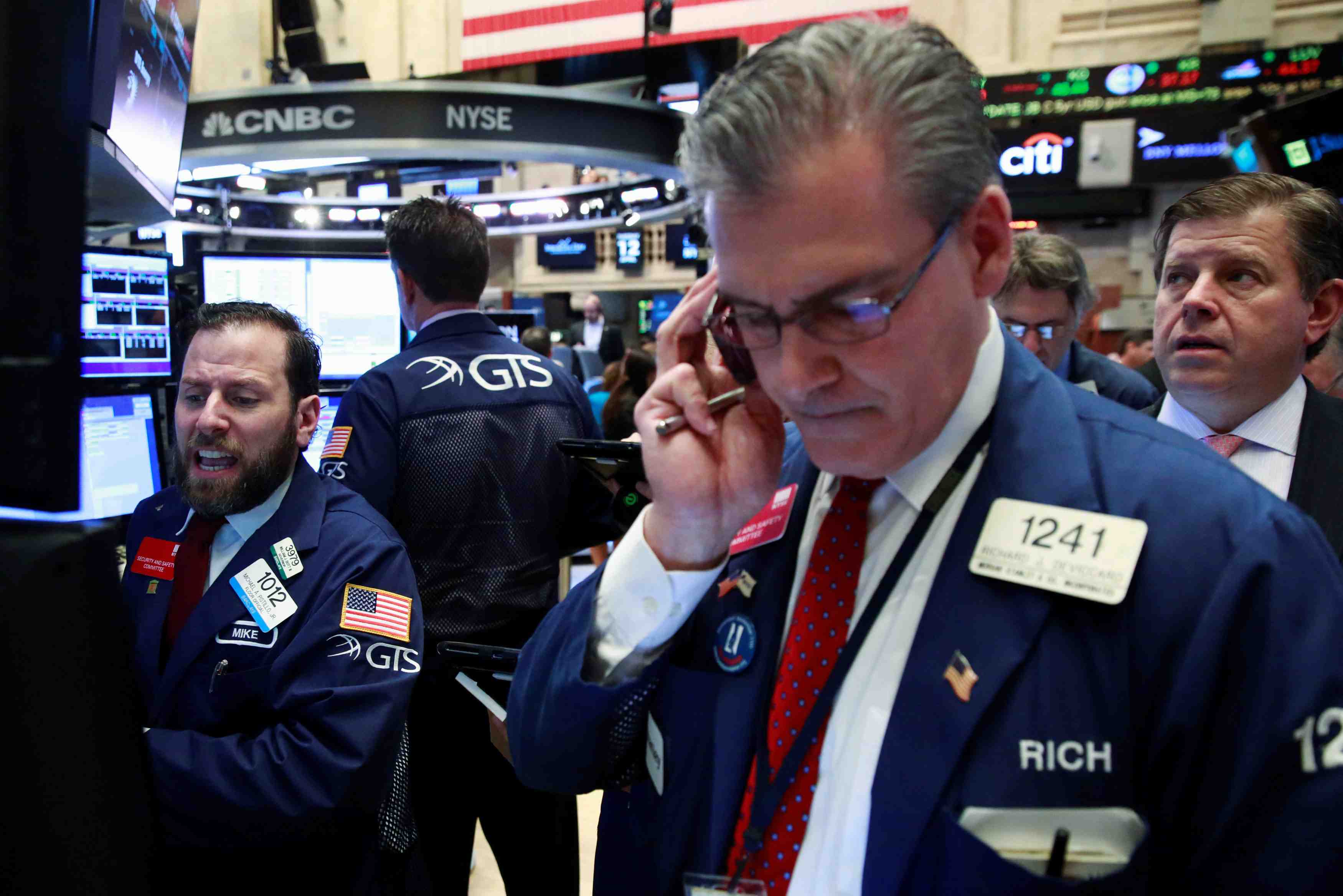 Wall street termine en hausse