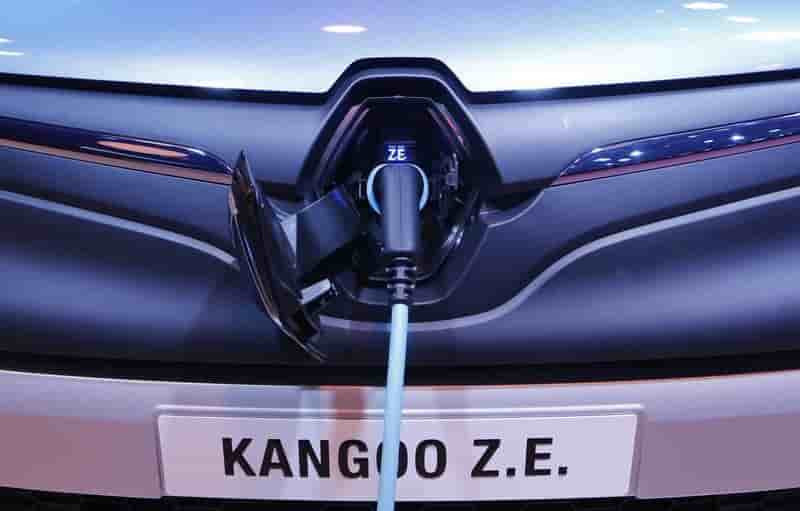 Renault appuie l'initiative franco-allemande sur les batteries