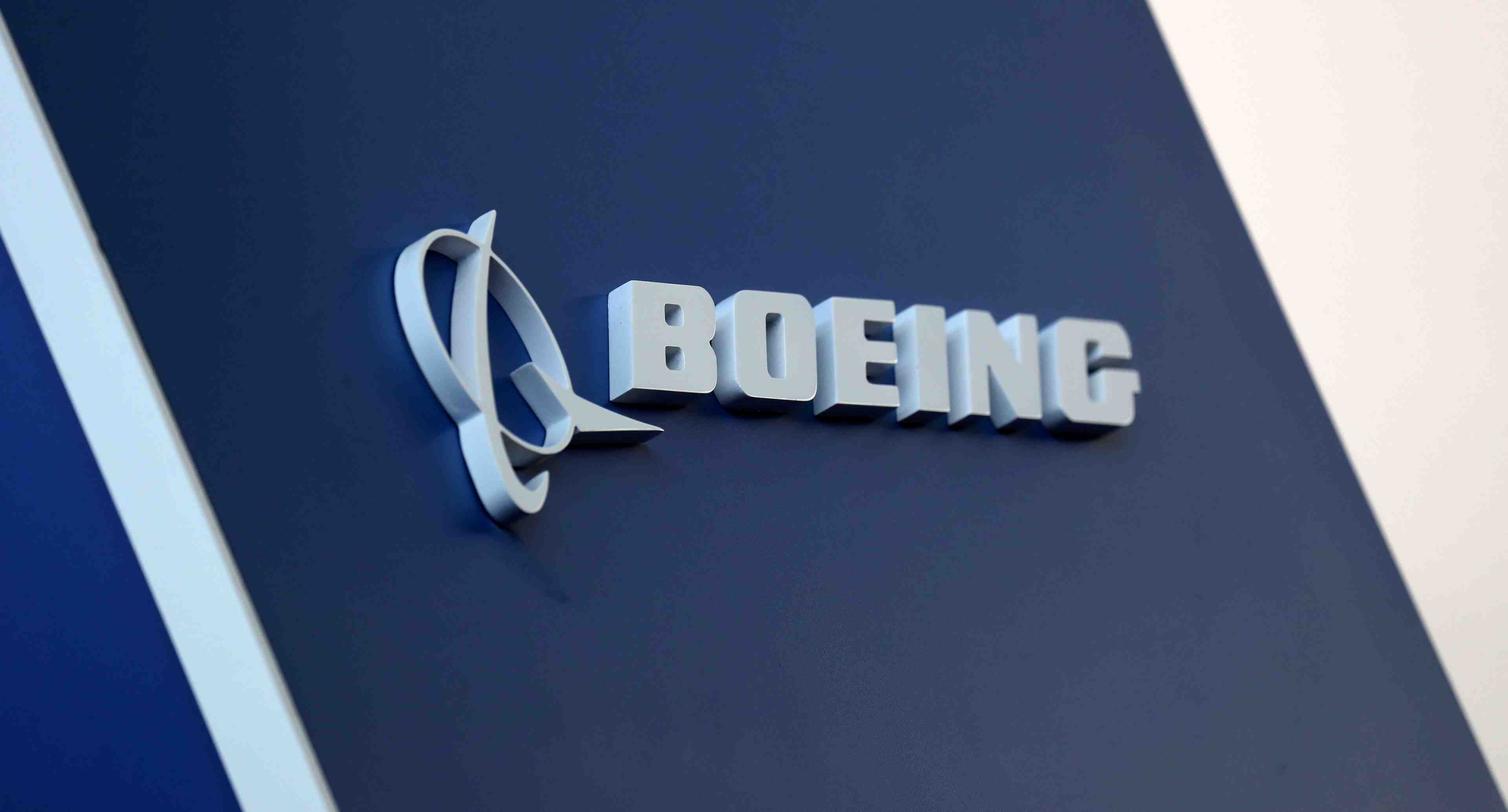 Boeing souffre apres le nouveau crash d'un 737 max 8