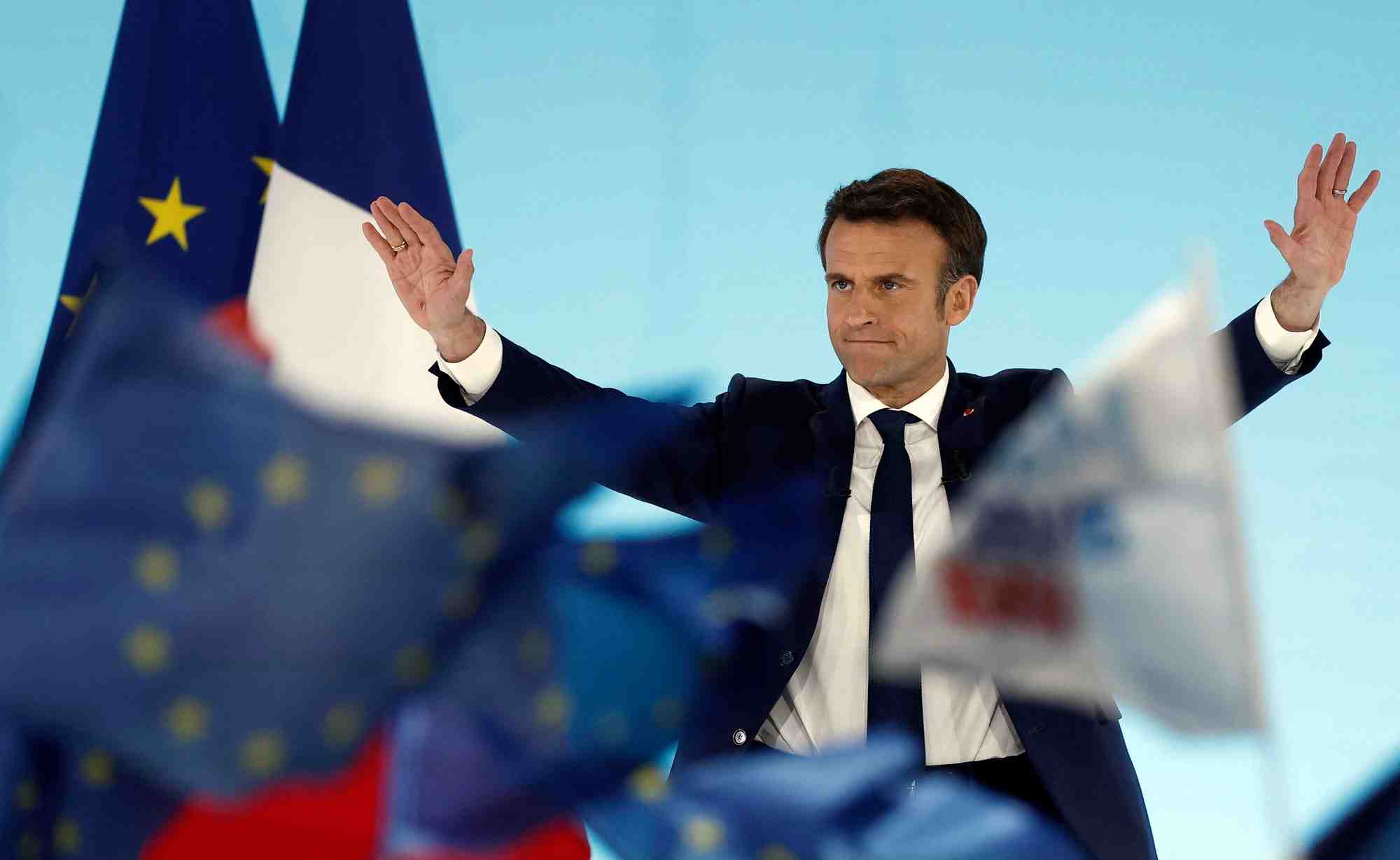 France 2022: macron appelle au rassemblement contre l'extreme-droite