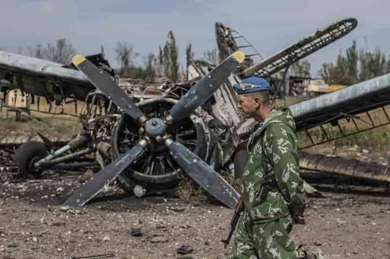 L'onu a recu ordre de quitter louhansk dans l'est de l'ukraine