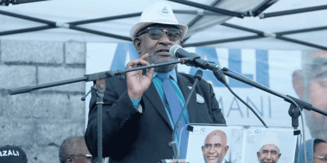 assoumani azali