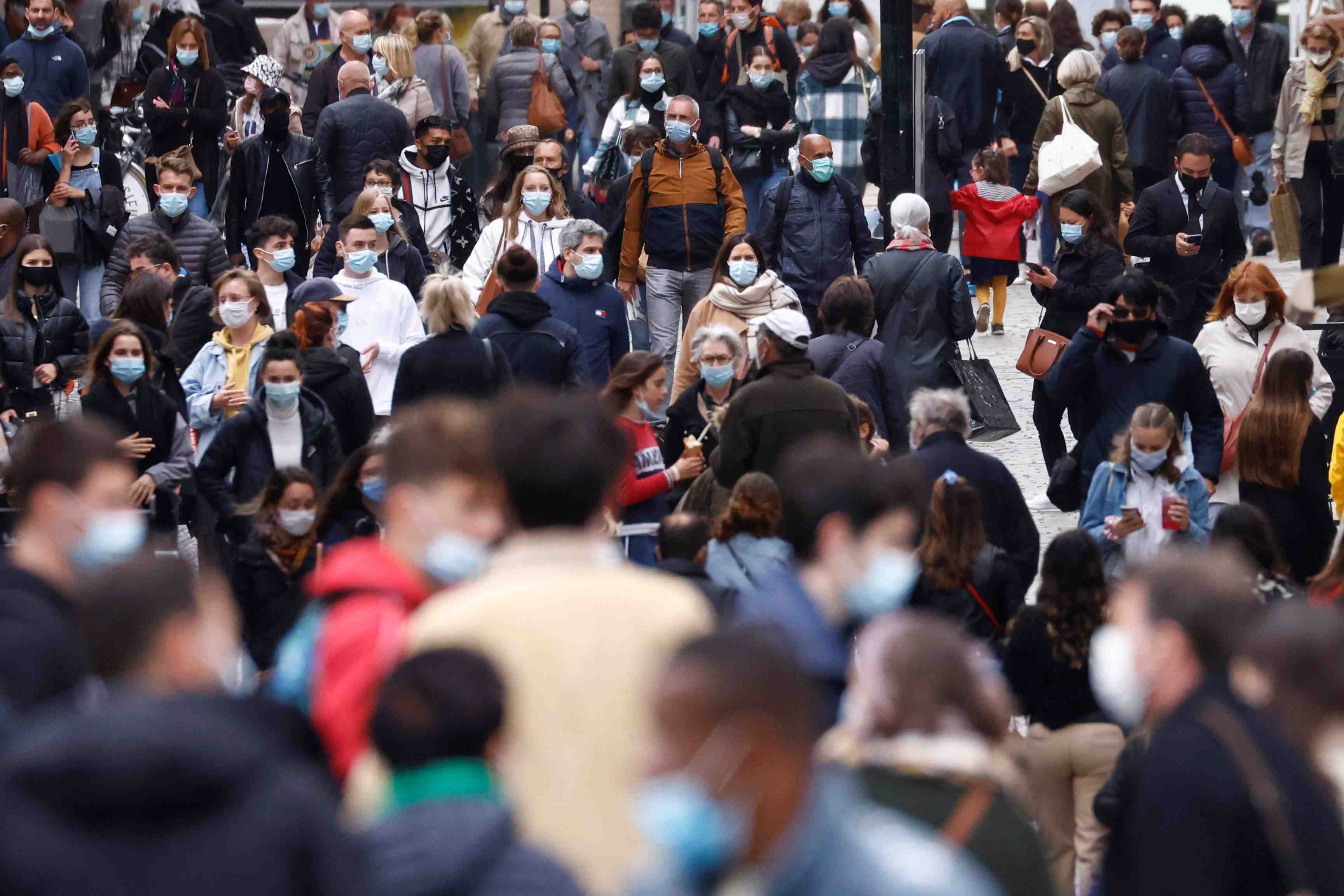 Coronavirus: le nombre de patients en reanimation repasse sous 3.000